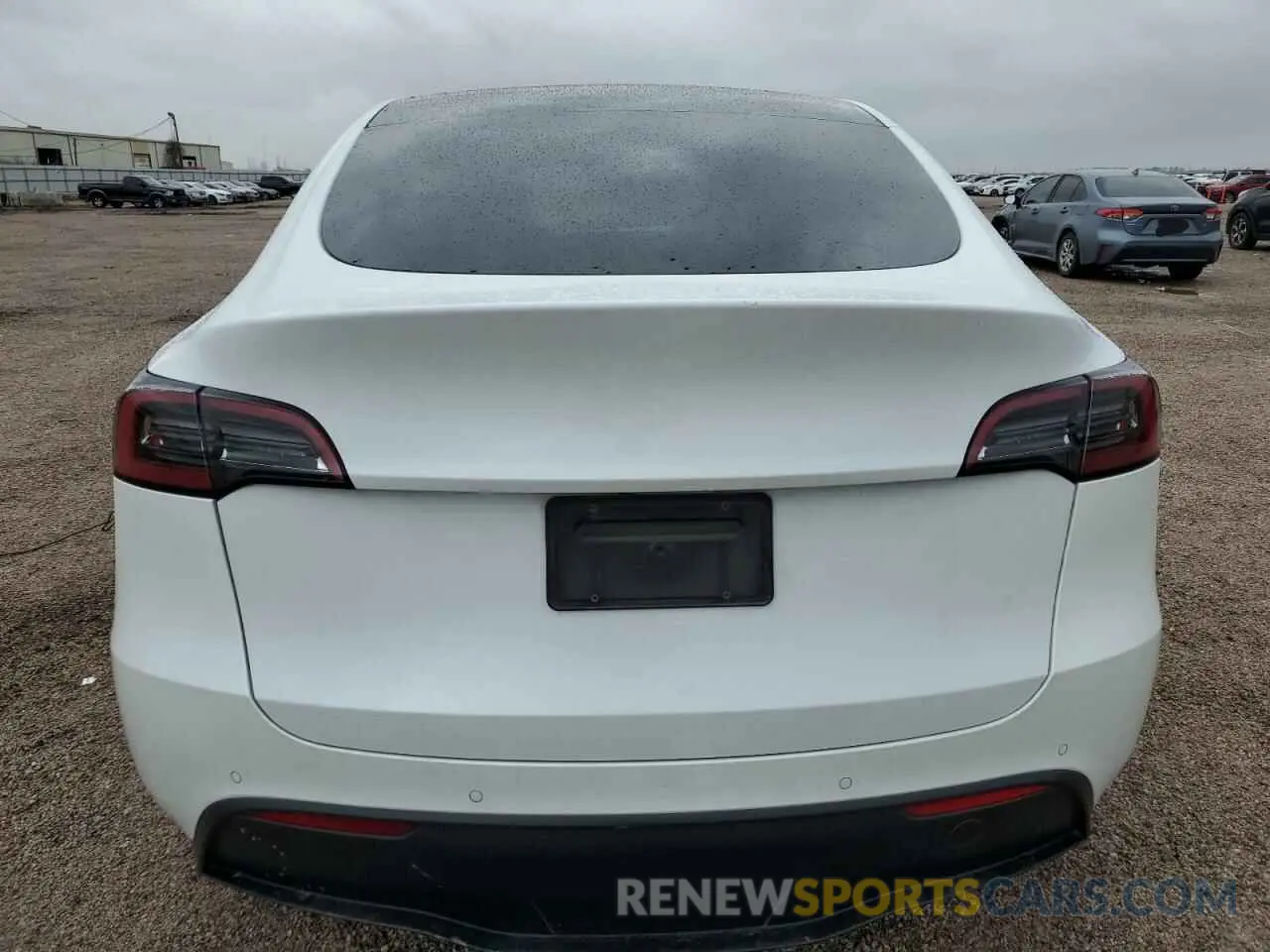 6 Photograph of a damaged car 7SAYGAEE8NF520080 TESLA MODEL Y 2022