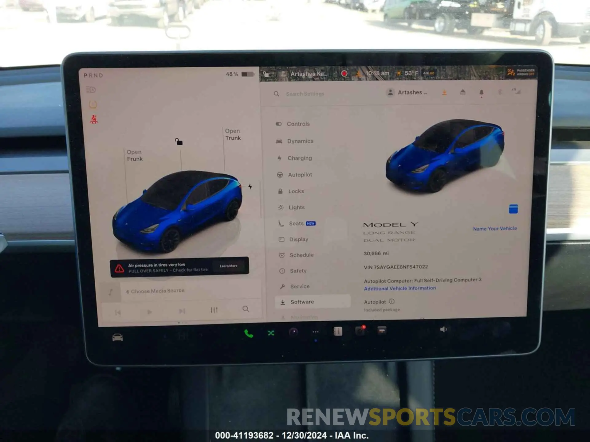 18 Photograph of a damaged car 7SAYGAEE8NF547022 TESLA MODEL Y 2022