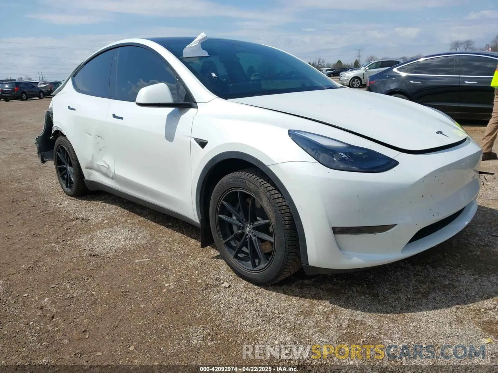 1 Photograph of a damaged car 7SAYGAEE8NF547845 TESLA MODEL Y 2022