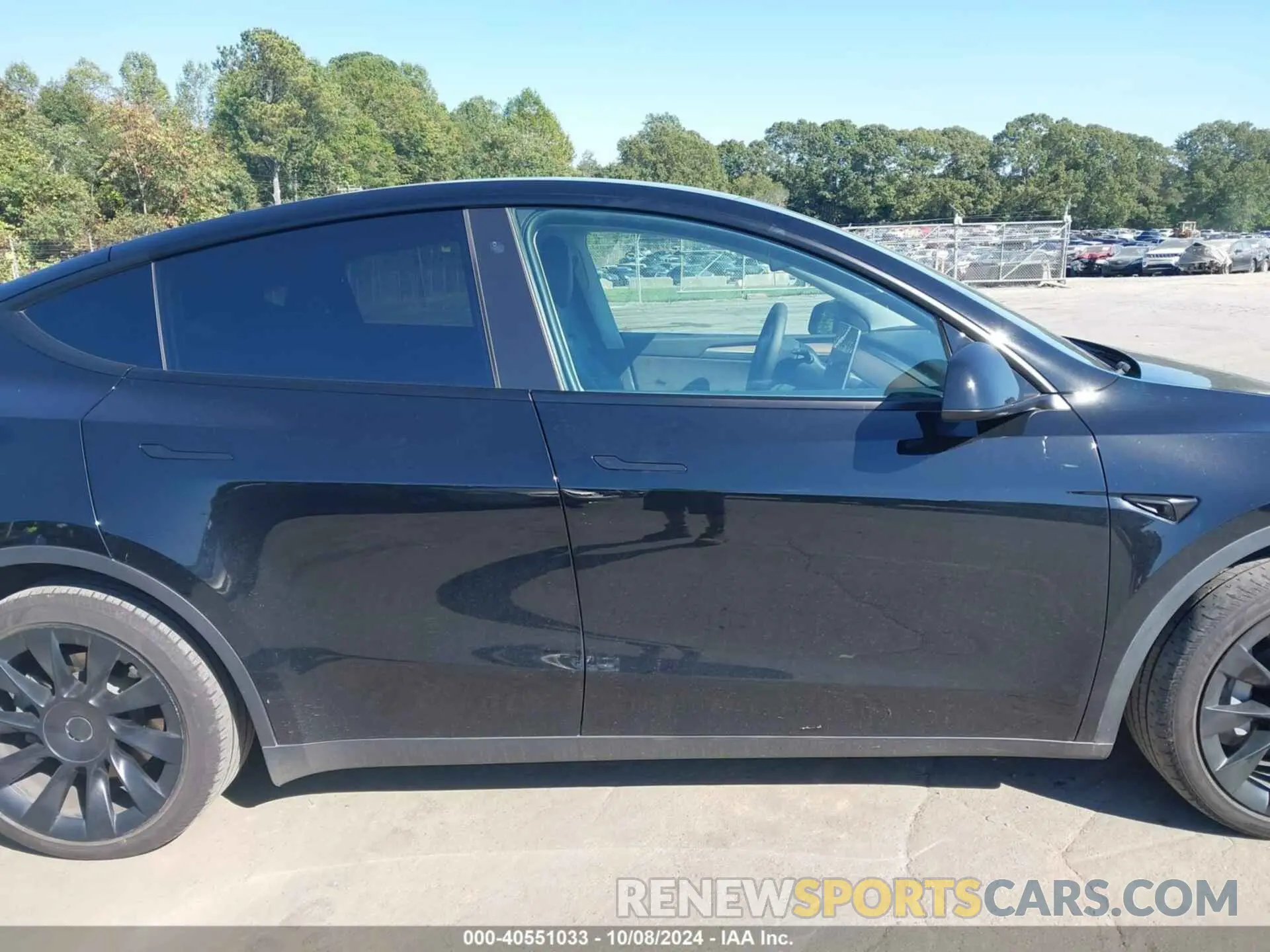 13 Фотография поврежденного автомобиля 7SAYGAEE8NF574463 TESLA MODEL Y 2022