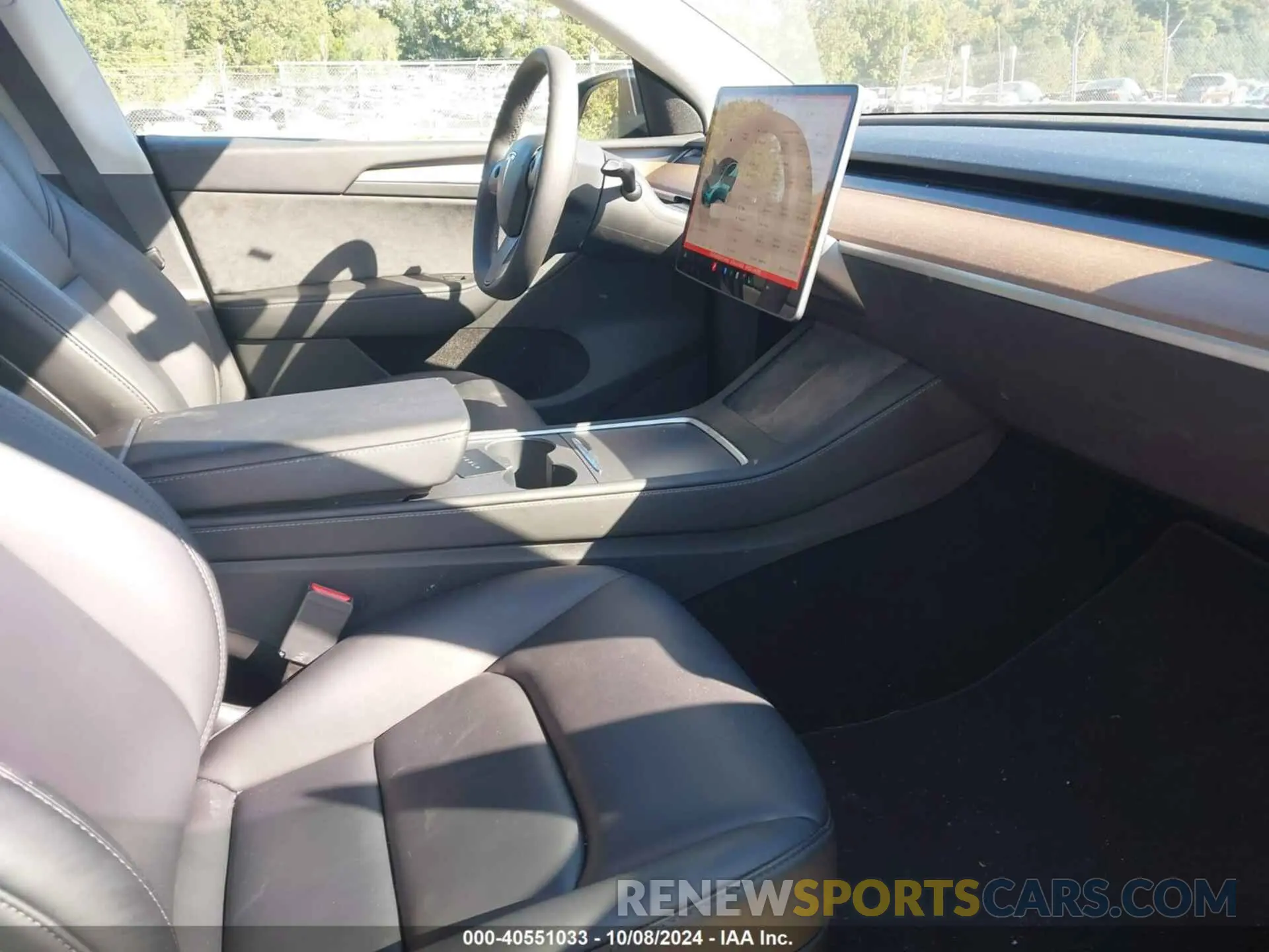 5 Фотография поврежденного автомобиля 7SAYGAEE8NF574463 TESLA MODEL Y 2022