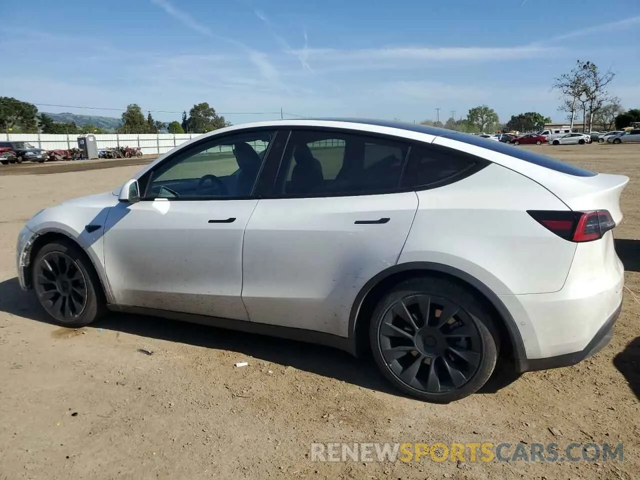 2 Photograph of a damaged car 7SAYGAEE9NF352658 TESLA MODEL Y 2022