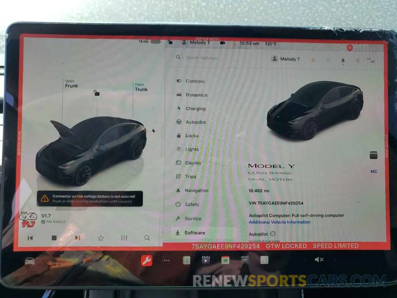 9 Photograph of a damaged car 7SAYGAEE9NF429254 TESLA MODEL Y 2022