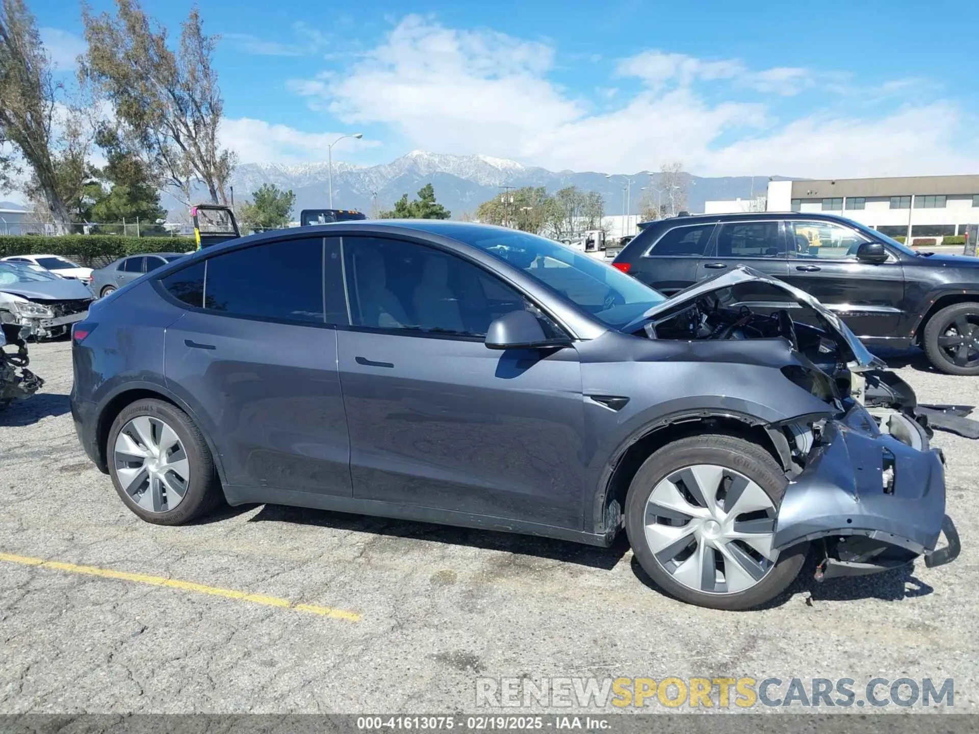 13 Фотография поврежденного автомобиля 7SAYGAEEXNF381389 TESLA MODEL Y 2022
