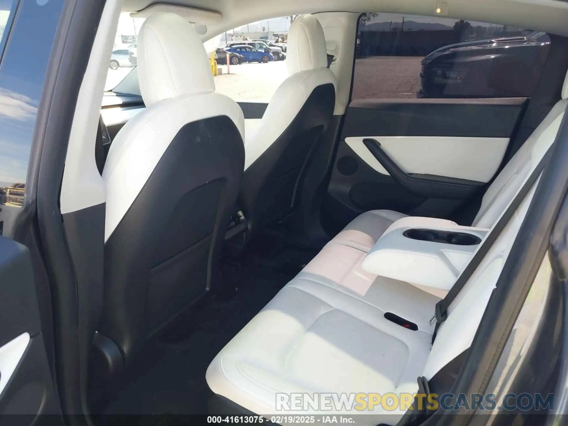 8 Фотография поврежденного автомобиля 7SAYGAEEXNF381389 TESLA MODEL Y 2022
