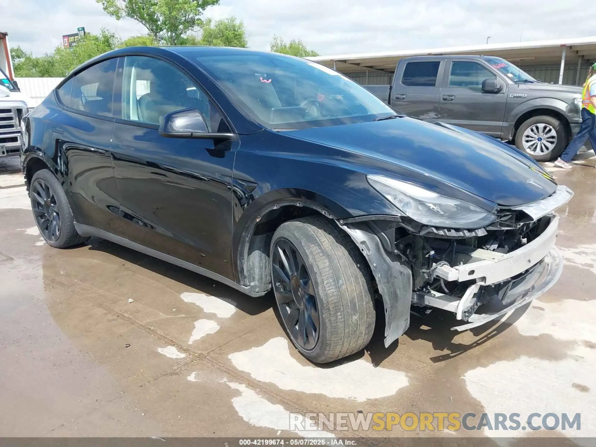 1 Photograph of a damaged car 7SAYGAEEXNF543540 TESLA MODEL Y 2022