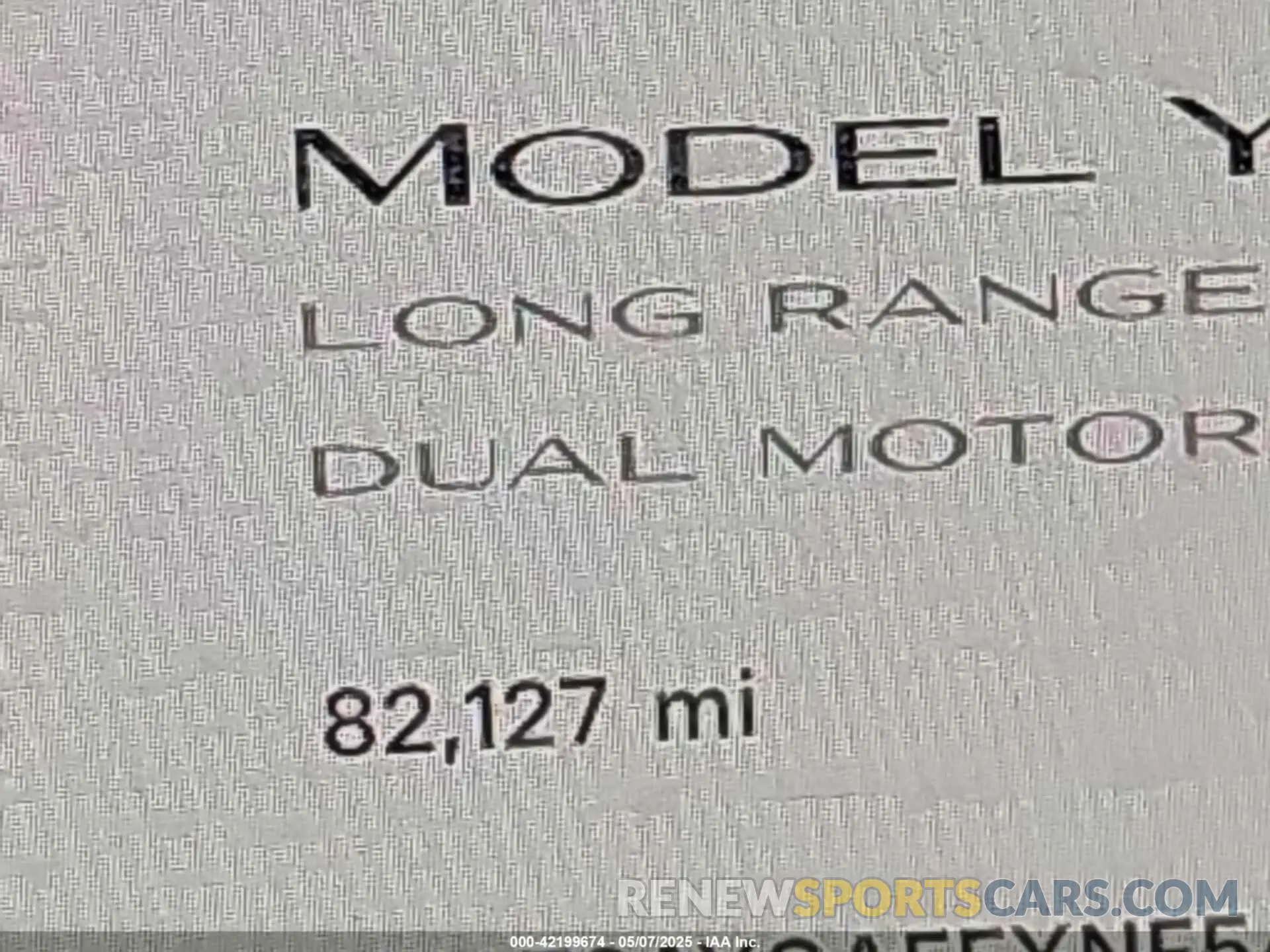 15 Photograph of a damaged car 7SAYGAEEXNF543540 TESLA MODEL Y 2022