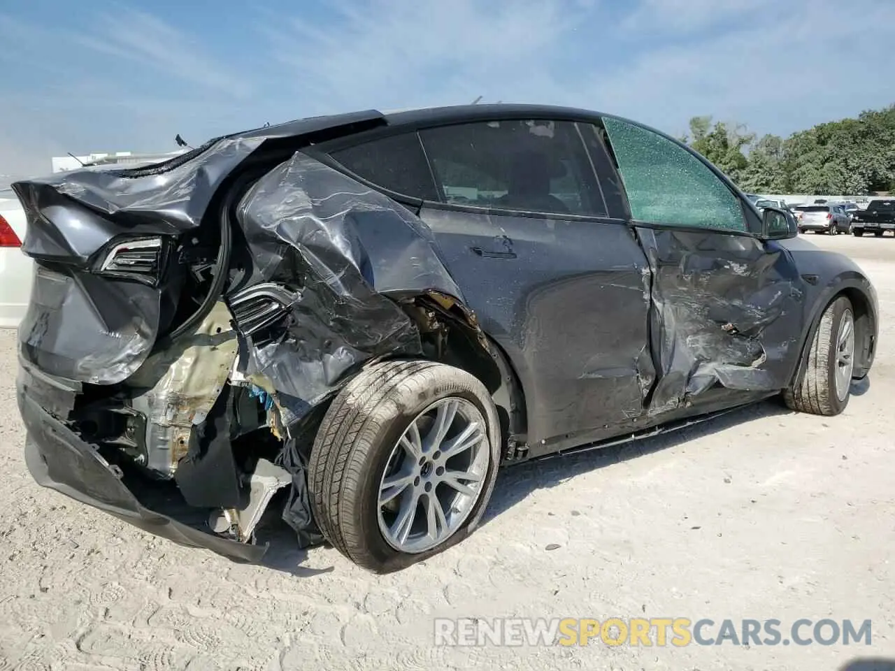 3 Фотография поврежденного автомобиля 7SAYGDEE0NA005699 TESLA MODEL Y 2022