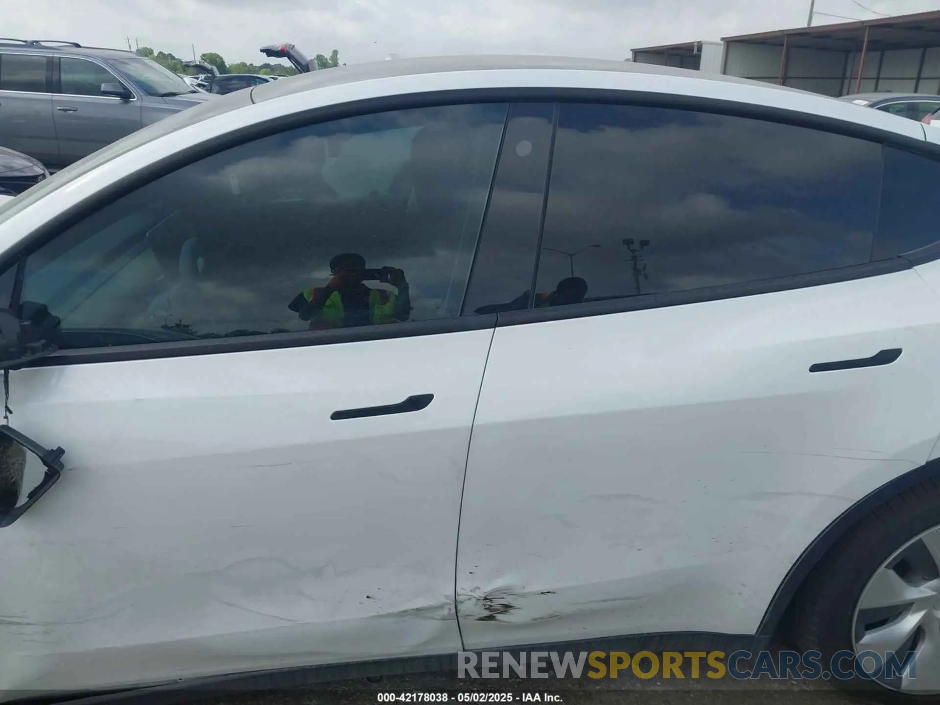 13 Фотография поврежденного автомобиля 7SAYGDEE0NF332610 TESLA MODEL Y 2022