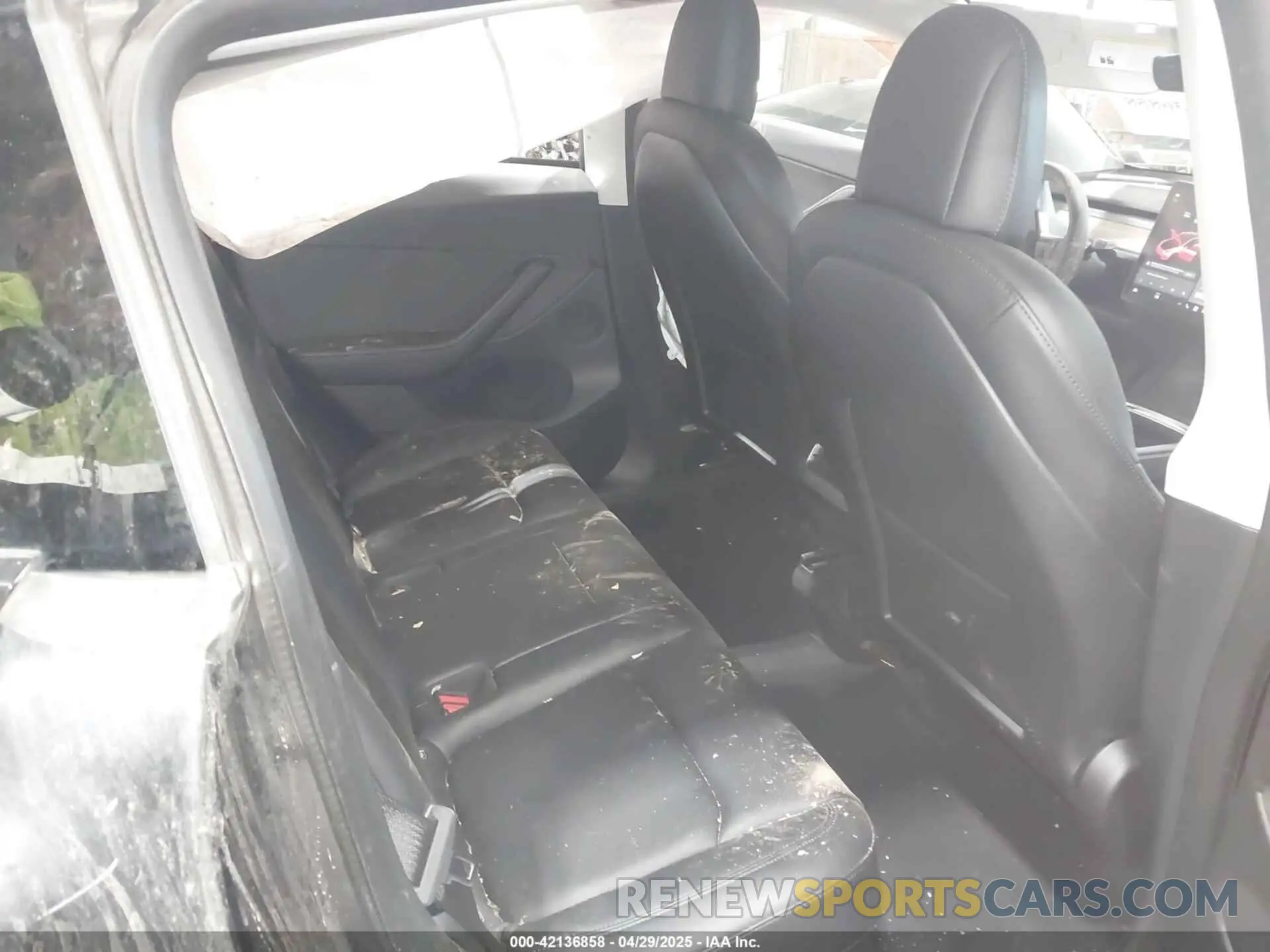 8 Фотография поврежденного автомобиля 7SAYGDEE0NF342215 TESLA MODEL Y 2022