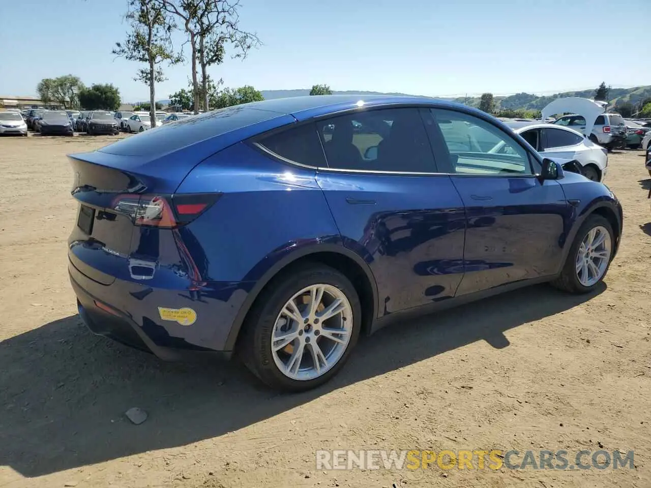 3 Фотография поврежденного автомобиля 7SAYGDEE0NF394105 TESLA MODEL Y 2022