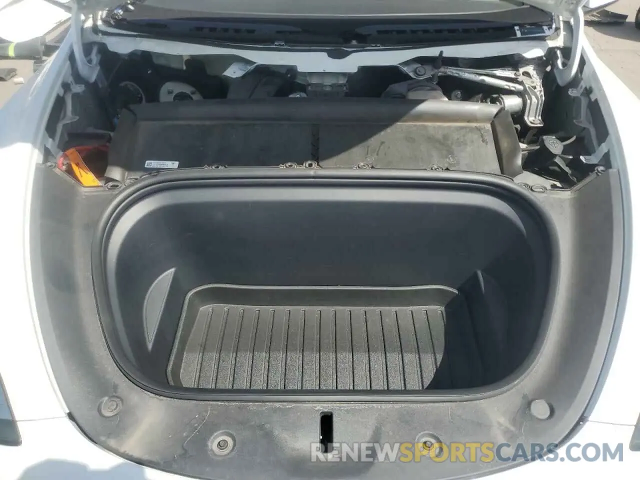 12 Photograph of a damaged car 7SAYGDEE0NF436885 TESLA MODEL Y 2022