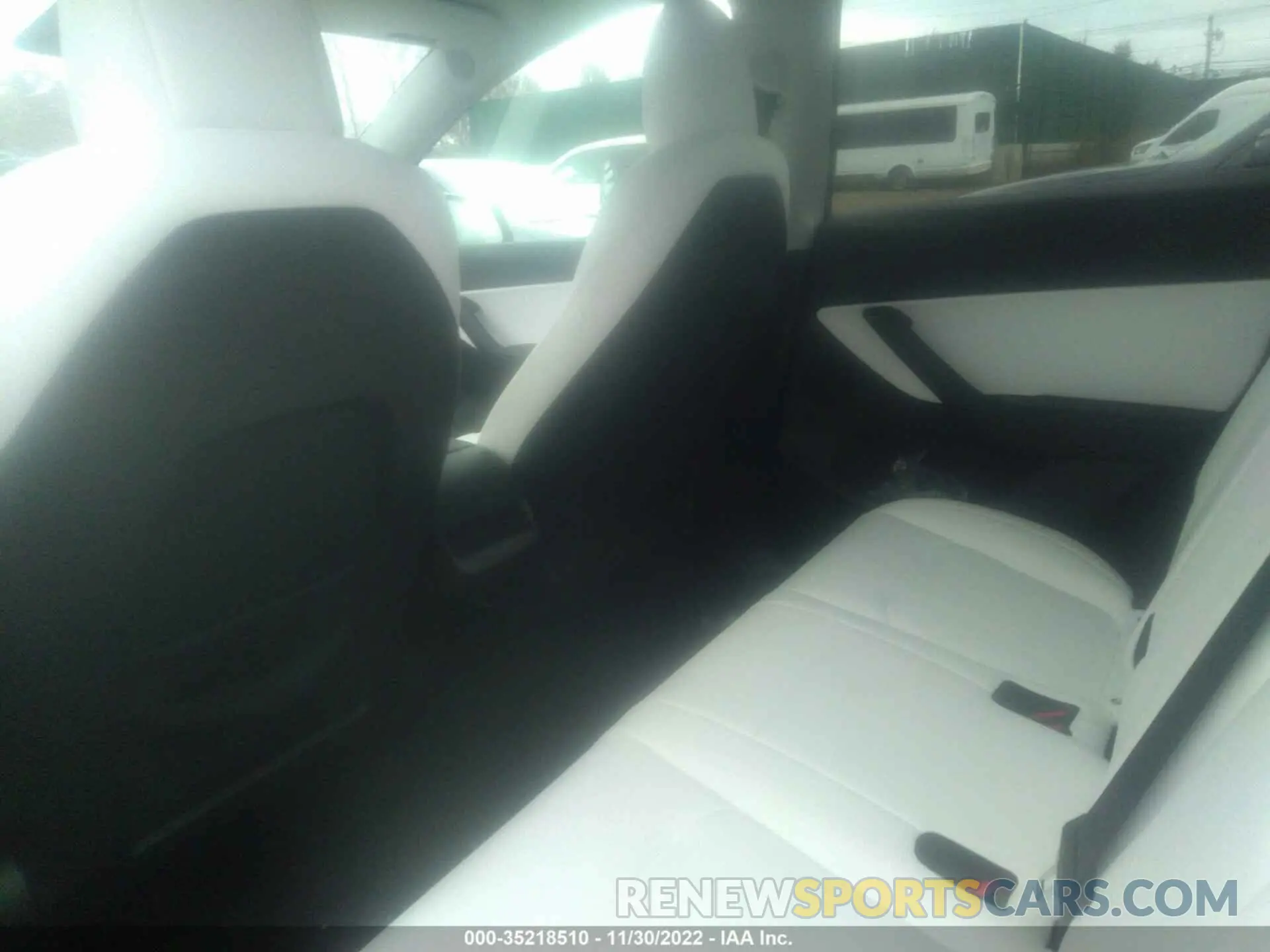 8 Photograph of a damaged car 7SAYGDEE0NF497234 TESLA MODEL Y 2022