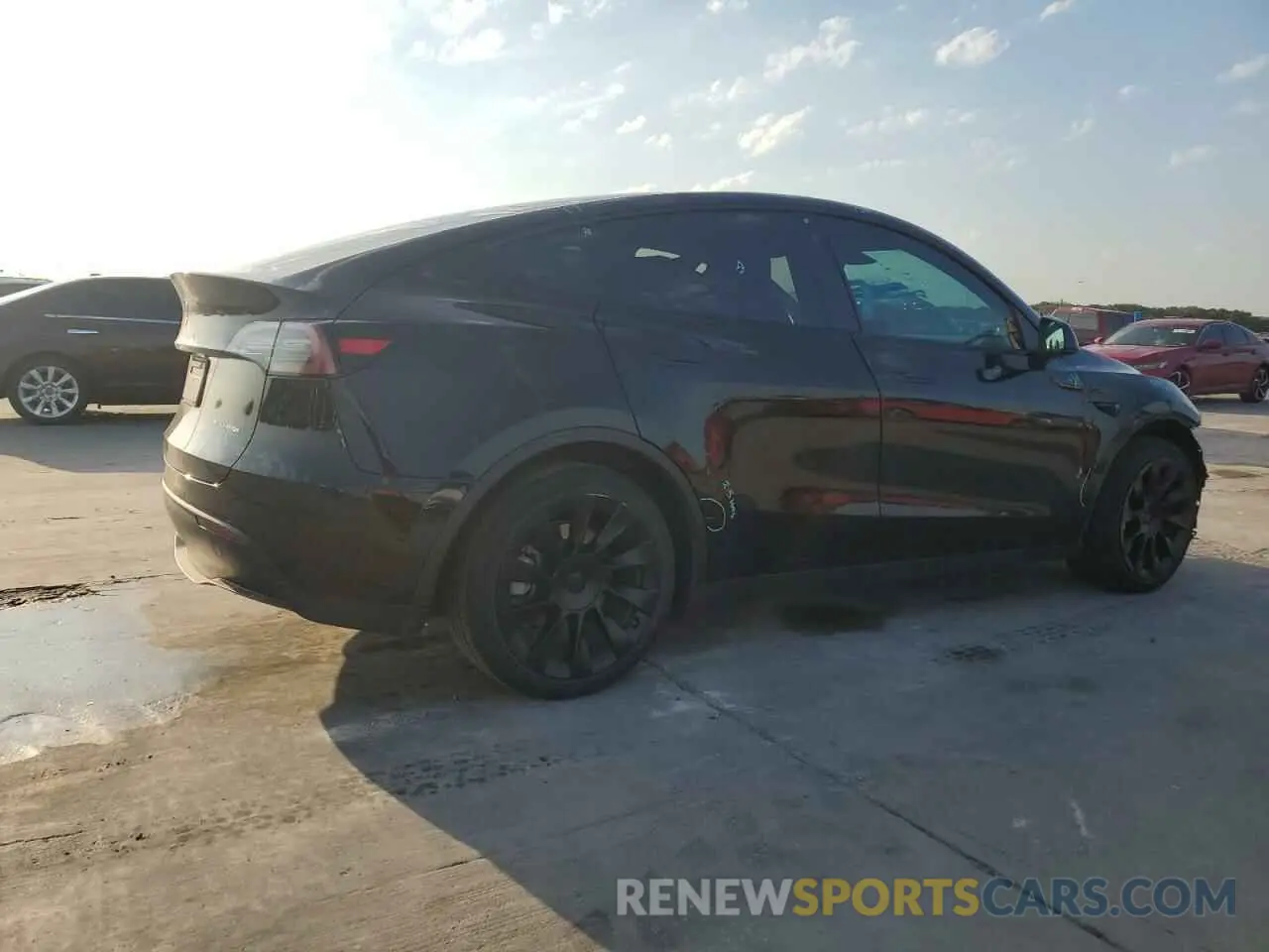 3 Photograph of a damaged car 7SAYGDEE1NA006117 TESLA MODEL Y 2022