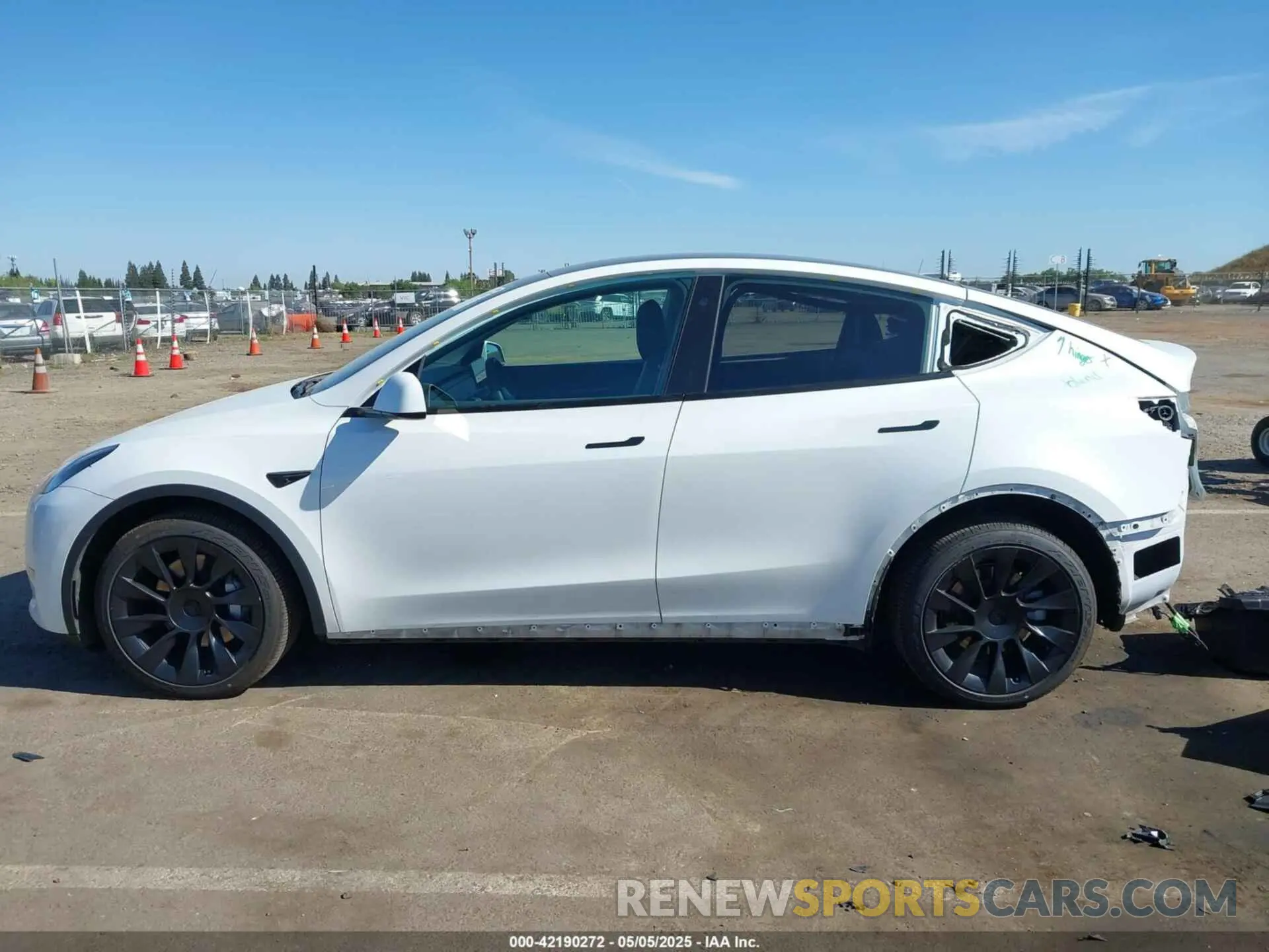 14 Фотография поврежденного автомобиля 7SAYGDEE1NF364241 TESLA MODEL Y 2022