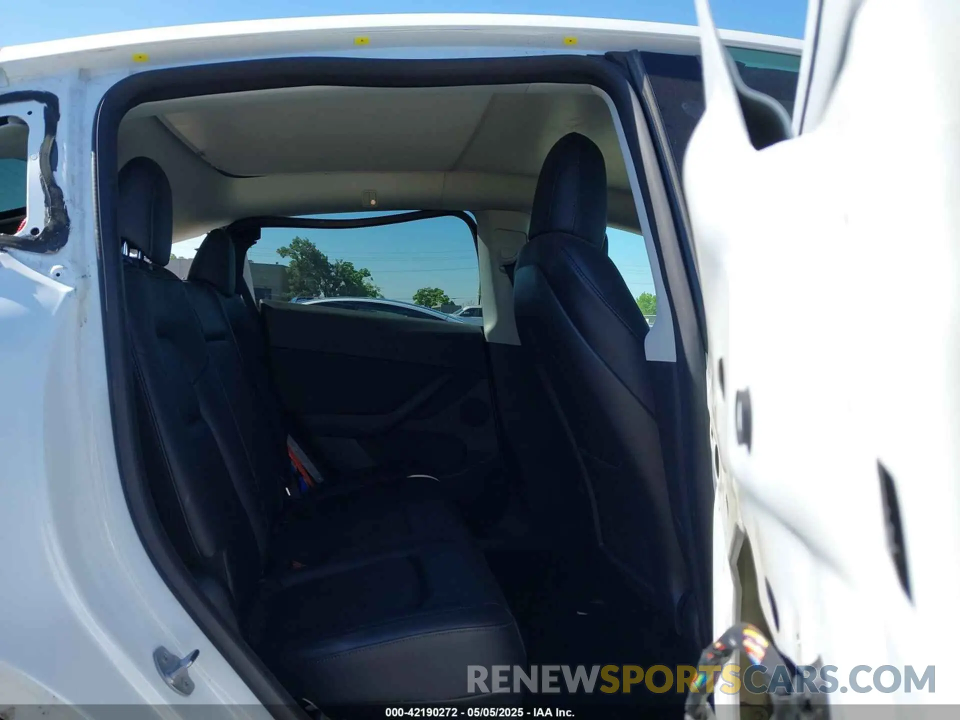 8 Фотография поврежденного автомобиля 7SAYGDEE1NF364241 TESLA MODEL Y 2022