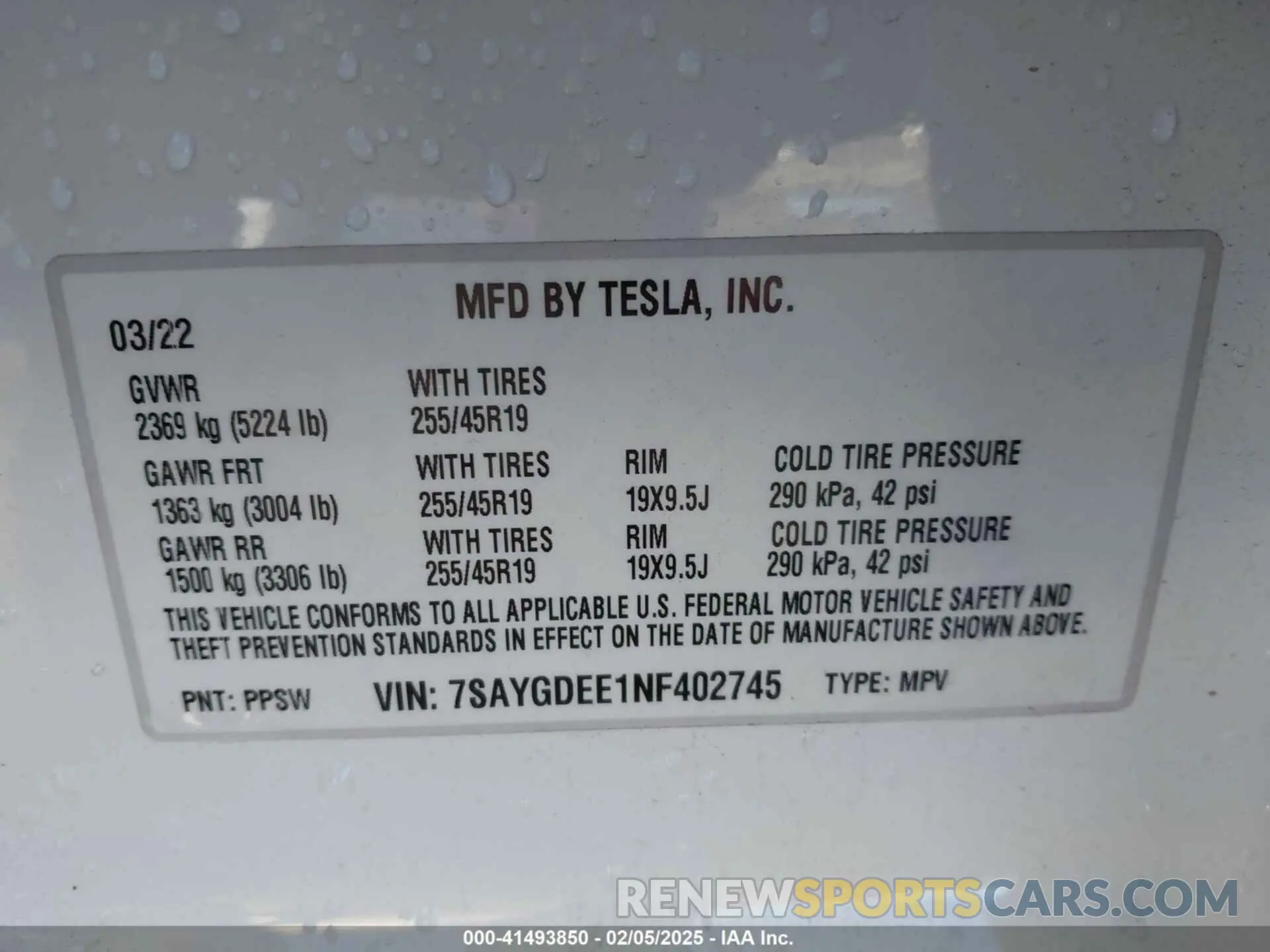 9 Photograph of a damaged car 7SAYGDEE1NF402745 TESLA MODEL Y 2022