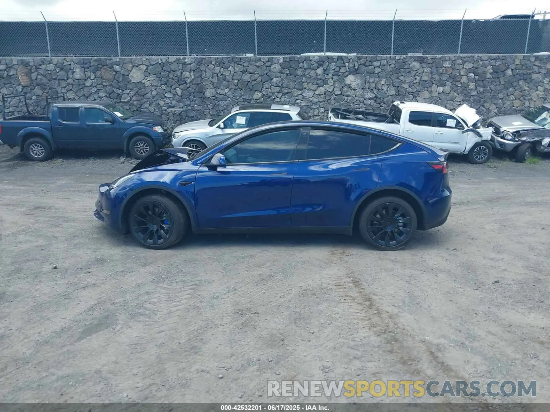 13 Фотография поврежденного автомобиля 7SAYGDEE1NF419321 TESLA MODEL Y 2022