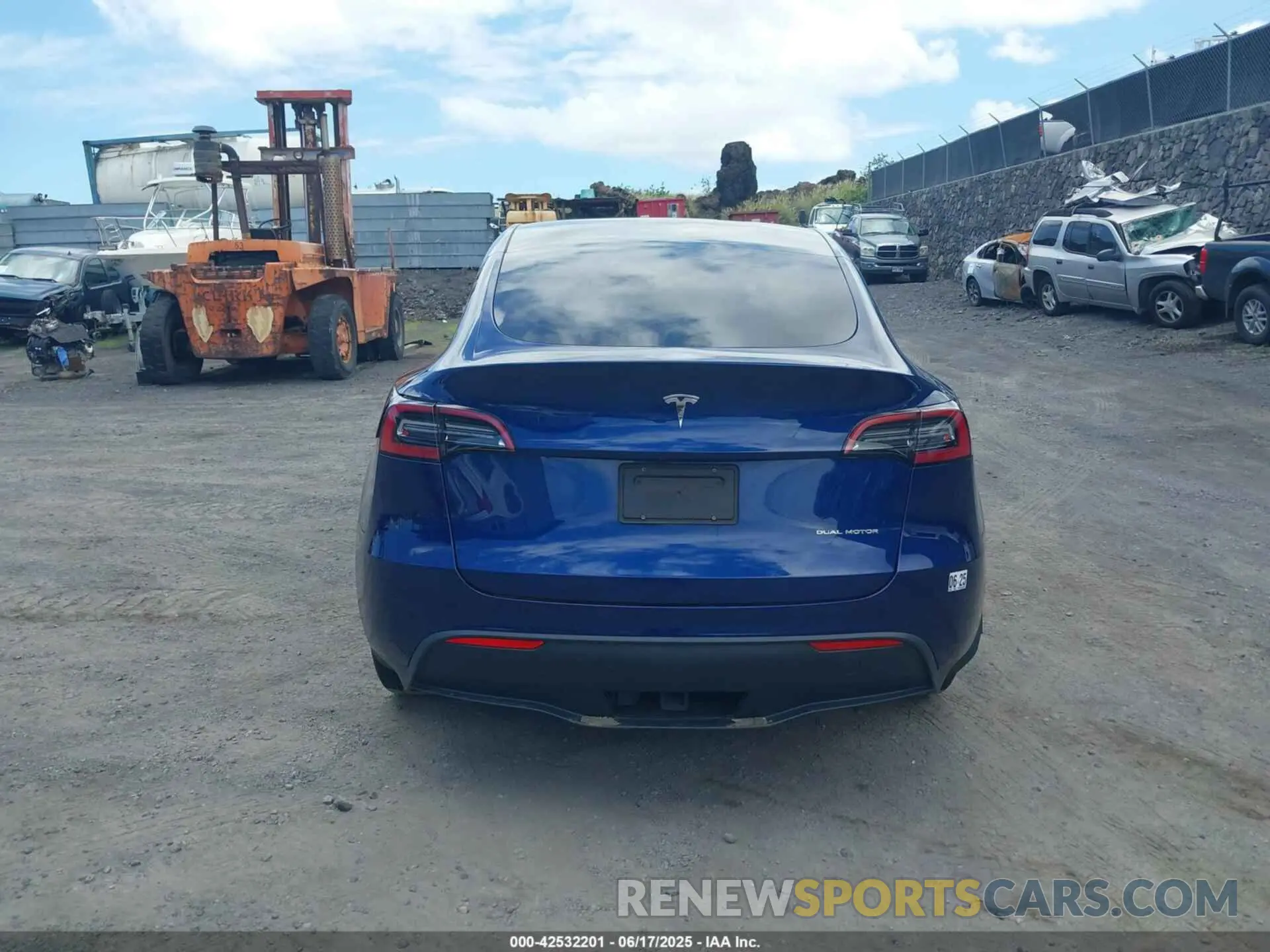 15 Фотография поврежденного автомобиля 7SAYGDEE1NF419321 TESLA MODEL Y 2022