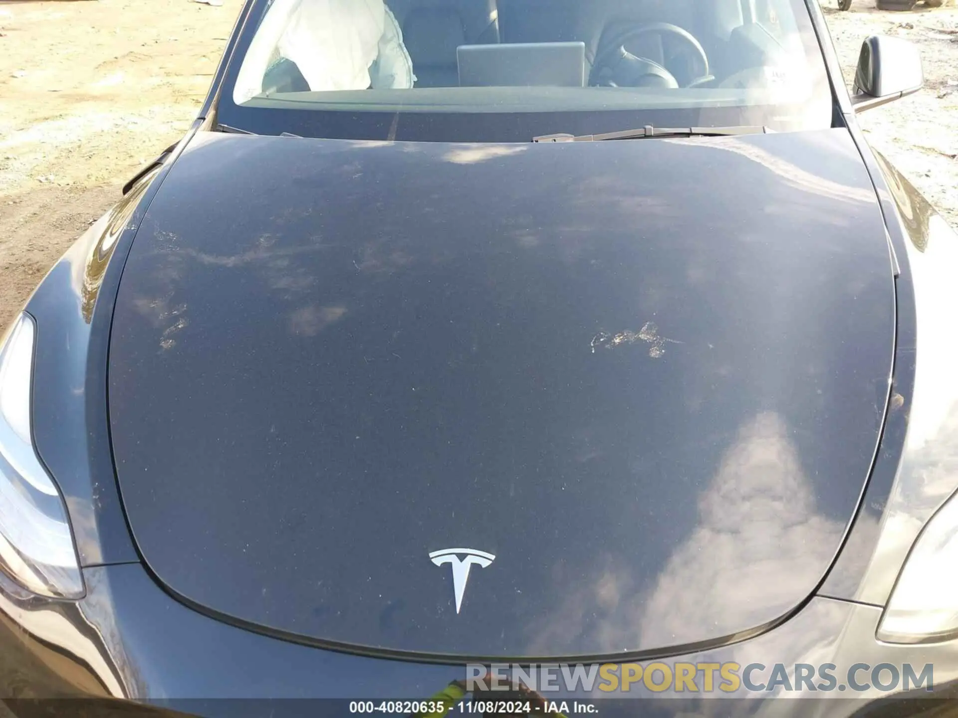 10 Photograph of a damaged car 7SAYGDEE1NF450861 TESLA MODEL Y 2022