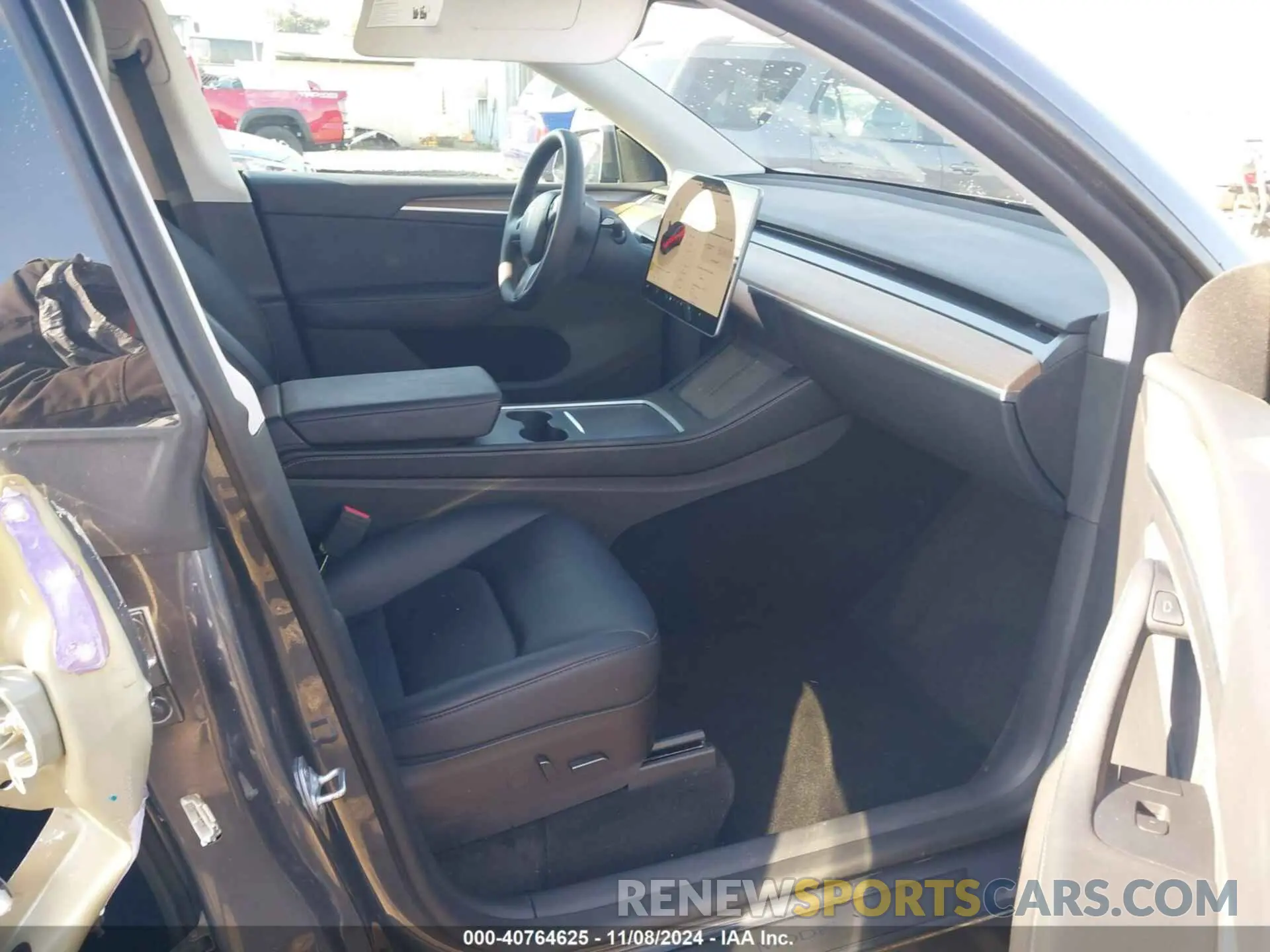 5 Photograph of a damaged car 7SAYGDEE1NF537577 TESLA MODEL Y 2022
