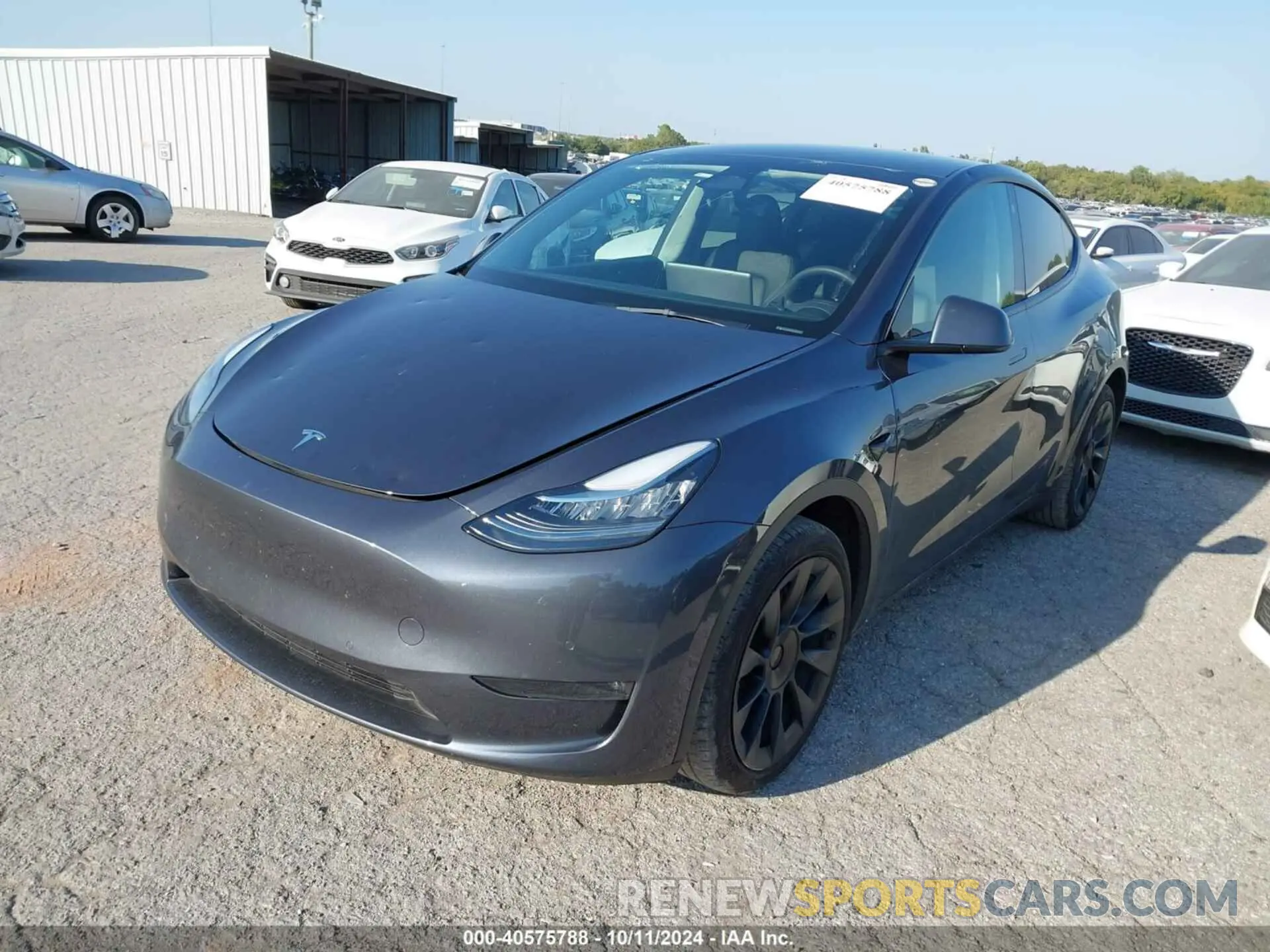2 Photograph of a damaged car 7SAYGDEE2NA009124 TESLA MODEL Y 2022