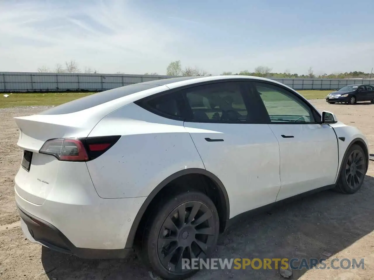 3 Photograph of a damaged car 7SAYGDEE2NF380562 TESLA MODEL Y 2022