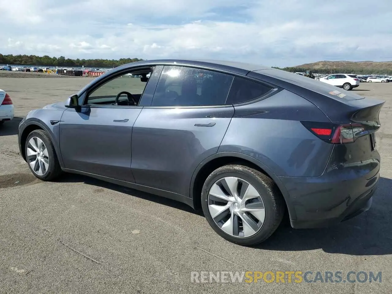 2 Photograph of a damaged car 7SAYGDEE2NF385227 TESLA MODEL Y 2022