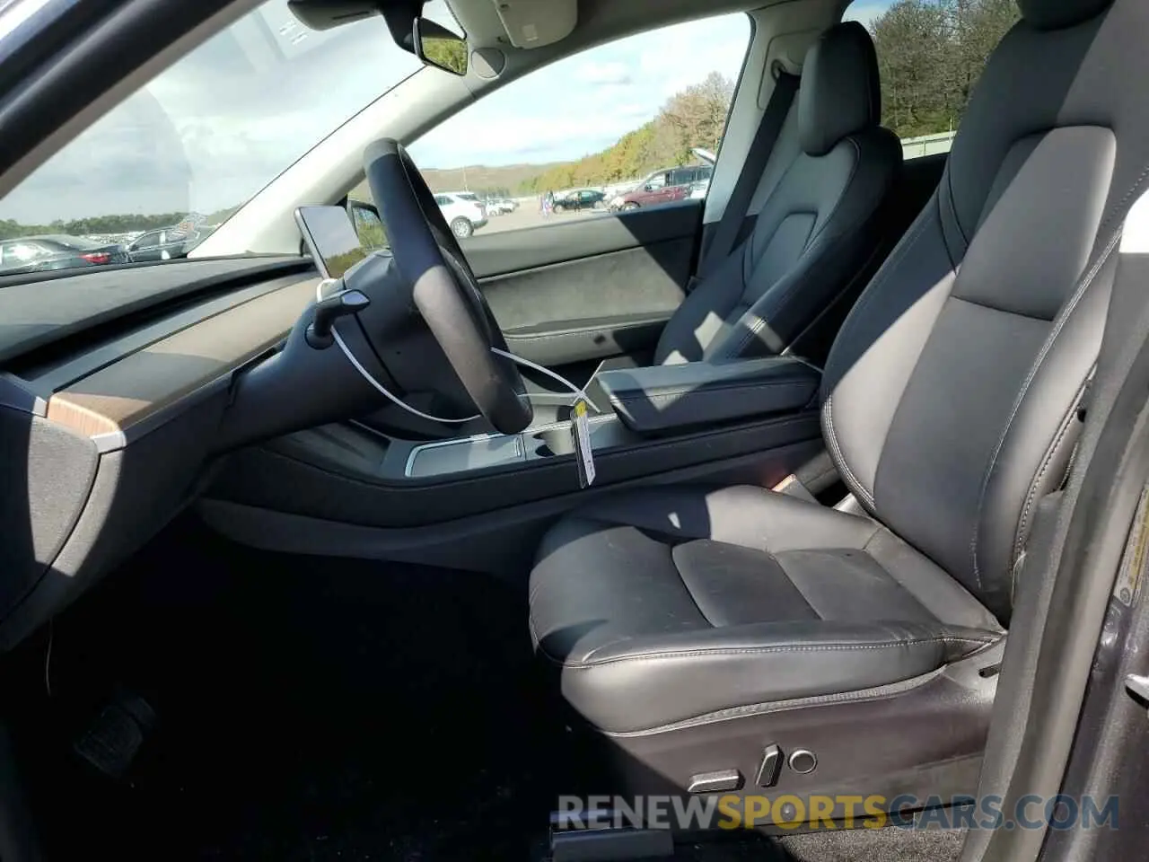 7 Photograph of a damaged car 7SAYGDEE2NF385227 TESLA MODEL Y 2022
