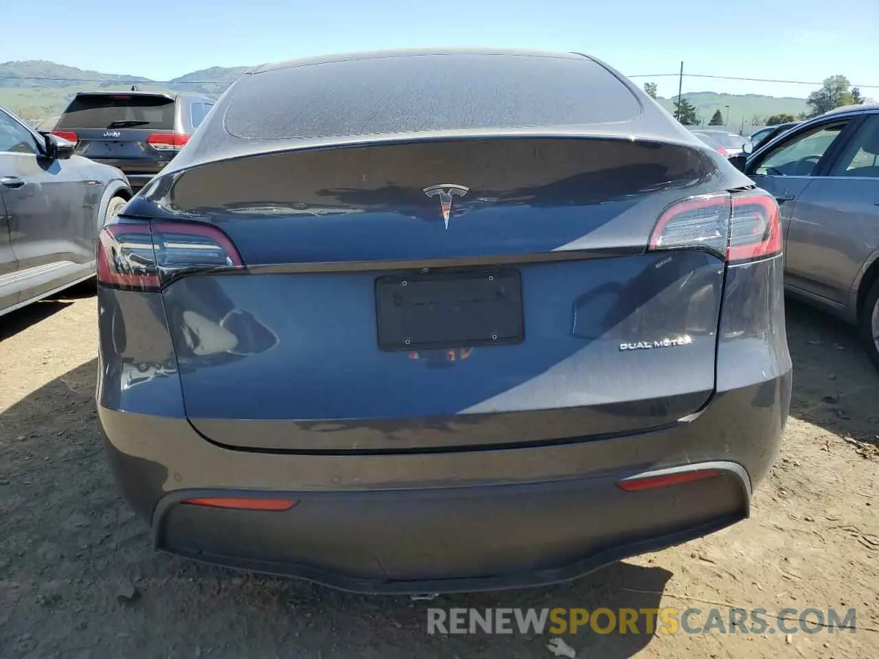 6 Photograph of a damaged car 7SAYGDEE2NF402320 TESLA MODEL Y 2022