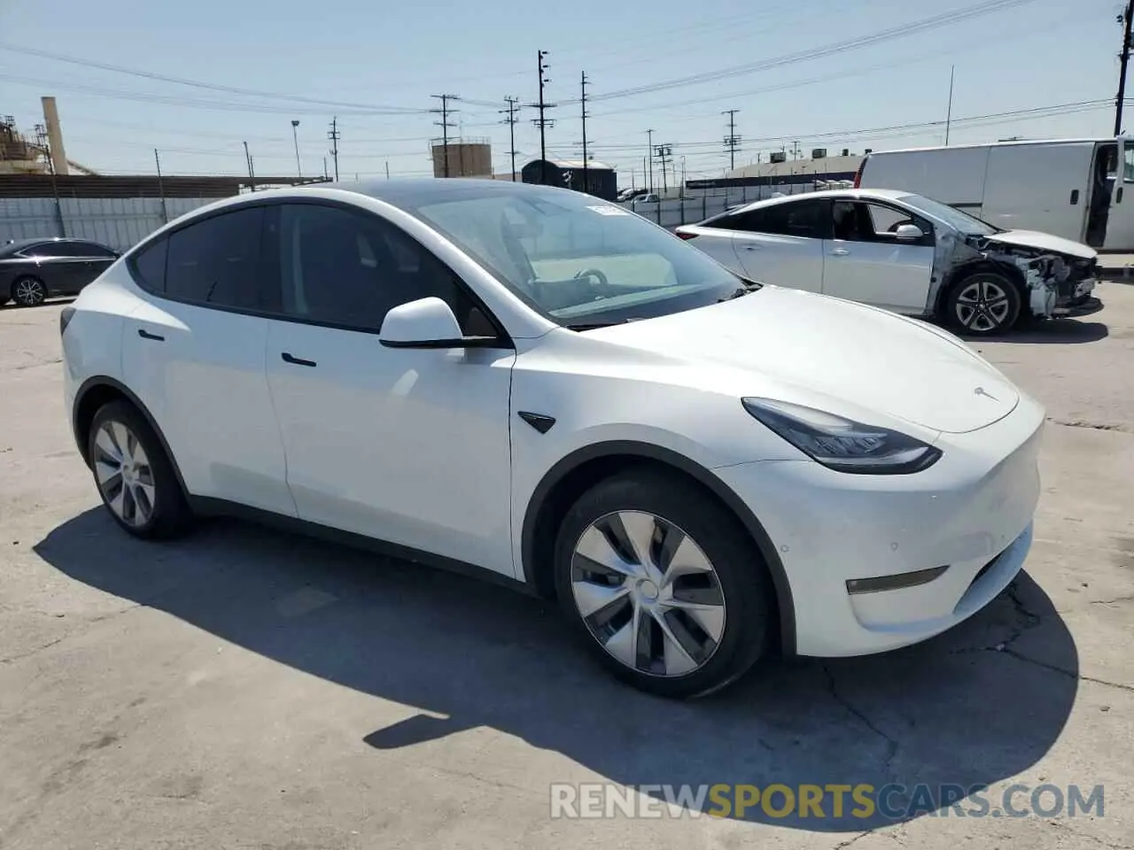 4 Photograph of a damaged car 7SAYGDEE2NF513823 TESLA MODEL Y 2022