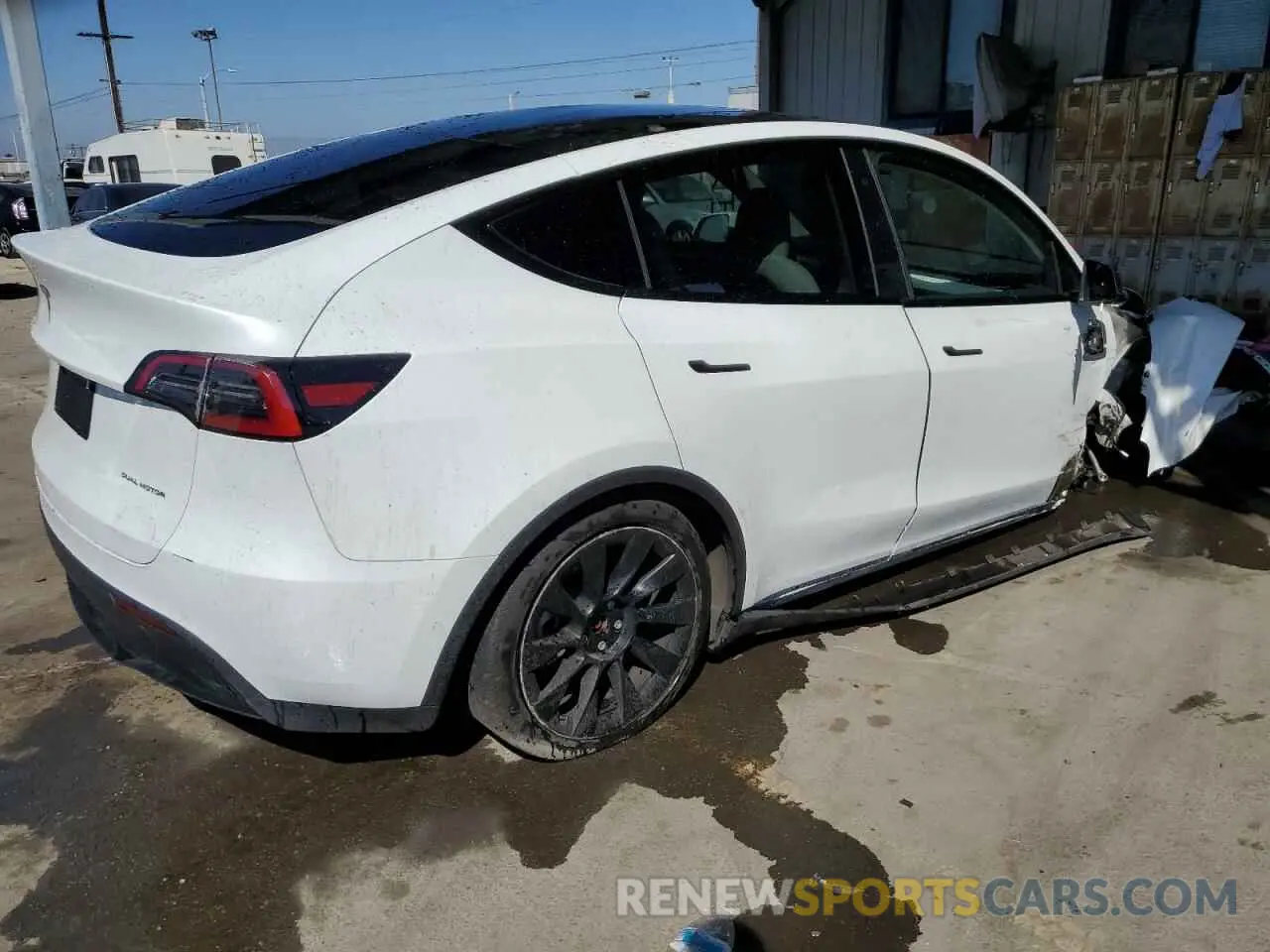 3 Фотография поврежденного автомобиля 7SAYGDEE2NF558177 TESLA MODEL Y 2022