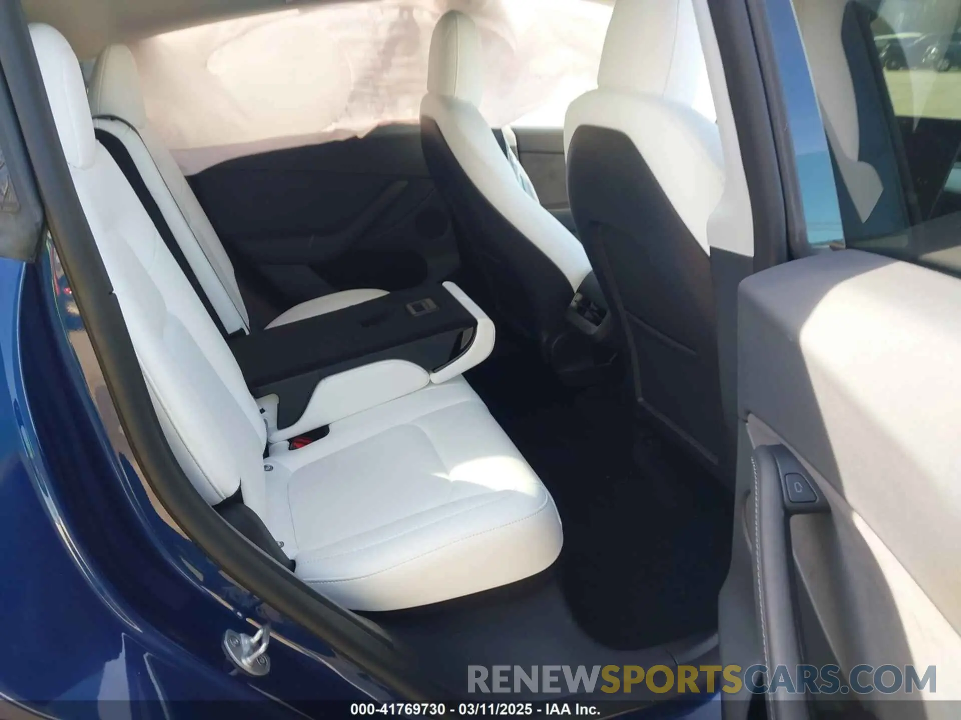 8 Фотография поврежденного автомобиля 7SAYGDEE2NF562990 TESLA MODEL Y 2022