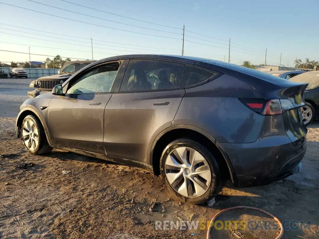 2 Photograph of a damaged car 7SAYGDEE3NA004899 TESLA MODEL Y 2022