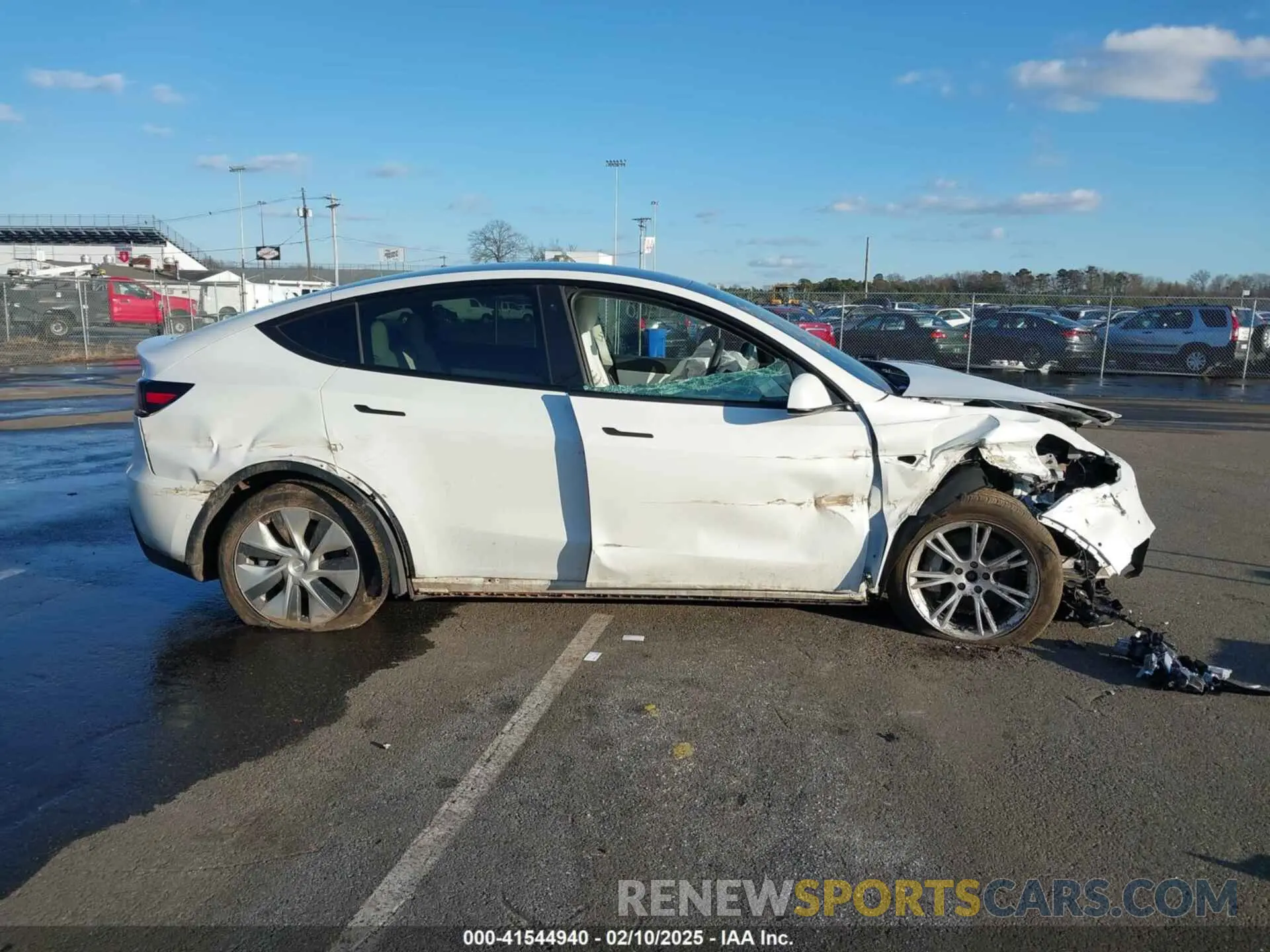 12 Фотография поврежденного автомобиля 7SAYGDEE3NF331645 TESLA MODEL Y 2022