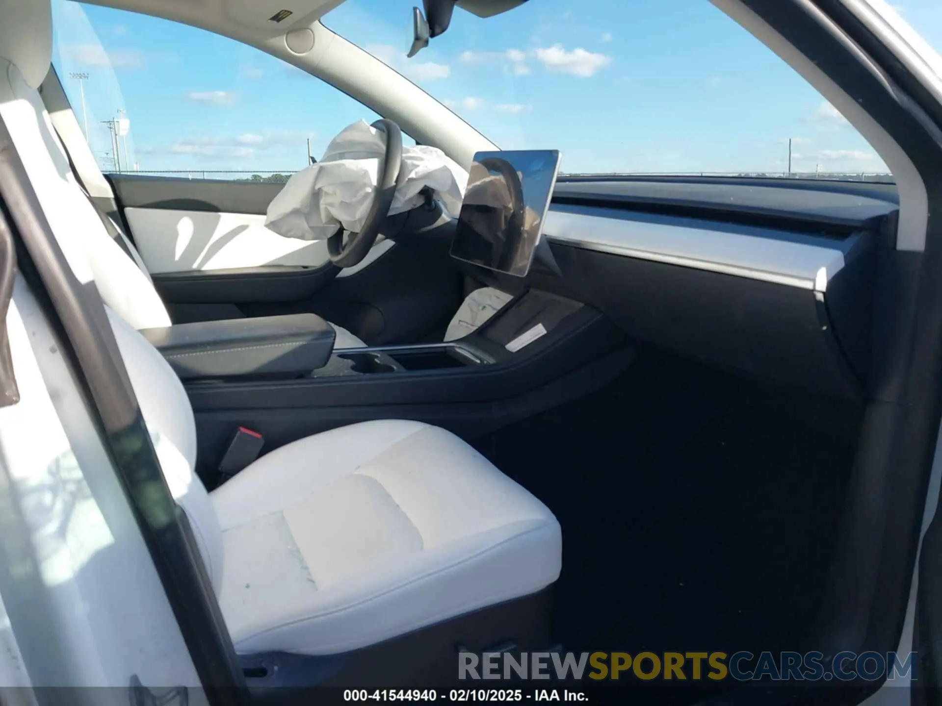 5 Фотография поврежденного автомобиля 7SAYGDEE3NF331645 TESLA MODEL Y 2022