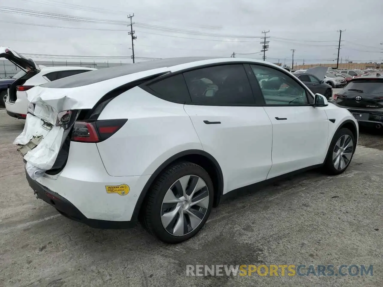 3 Фотография поврежденного автомобиля 7SAYGDEE3NF332035 TESLA MODEL Y 2022