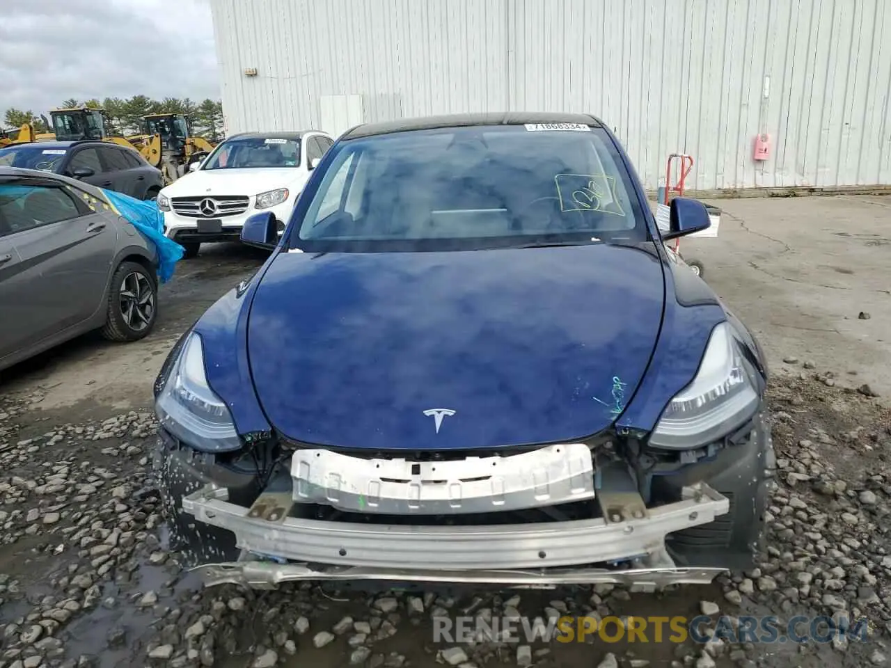 5 Photograph of a damaged car 7SAYGDEE3NF375774 TESLA MODEL Y 2022