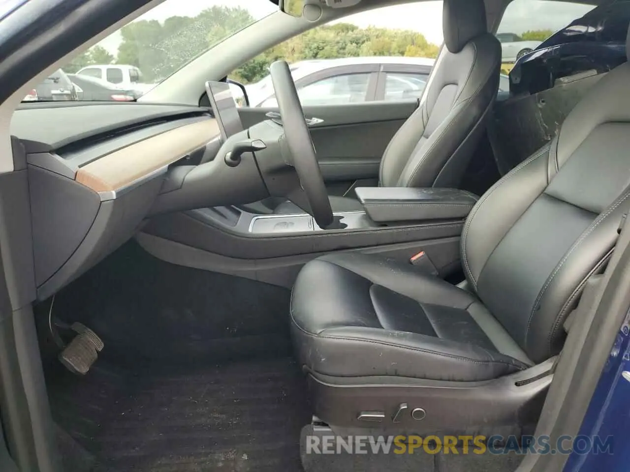 7 Photograph of a damaged car 7SAYGDEE3NF375774 TESLA MODEL Y 2022