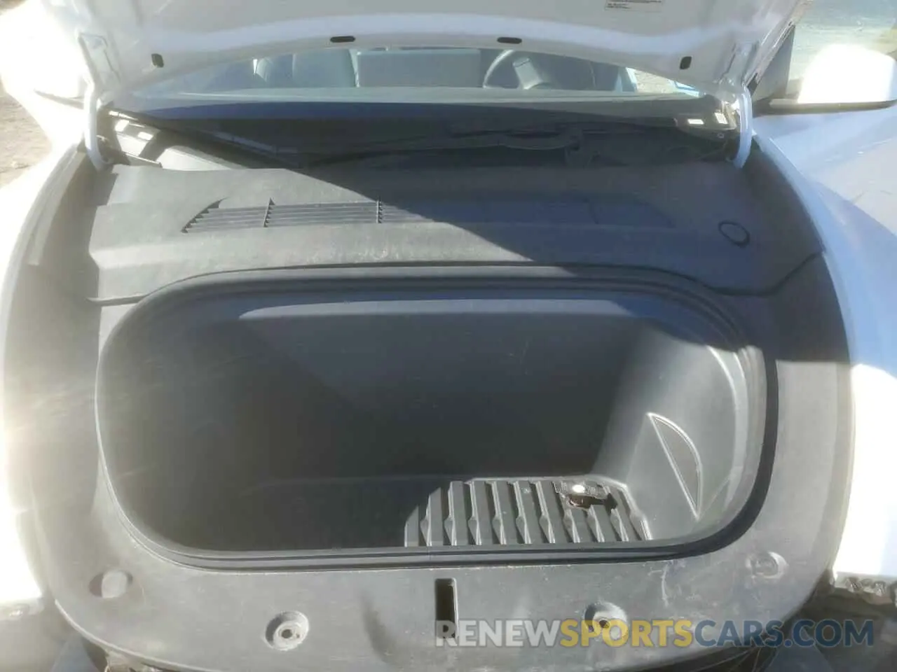 11 Фотография поврежденного автомобиля 7SAYGDEE3NF385950 TESLA MODEL Y 2022