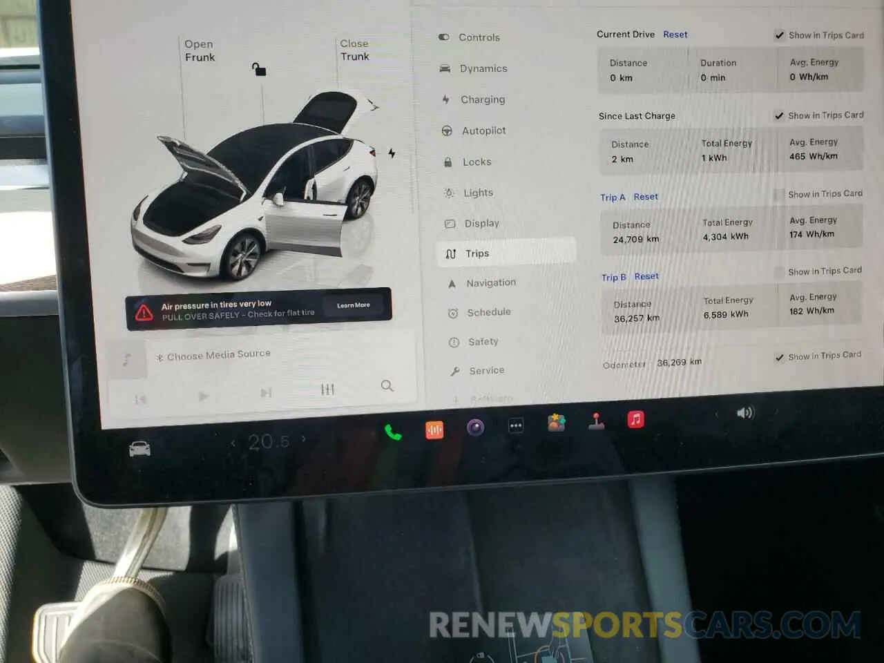 9 Фотография поврежденного автомобиля 7SAYGDEE3NF418039 TESLA MODEL Y 2022