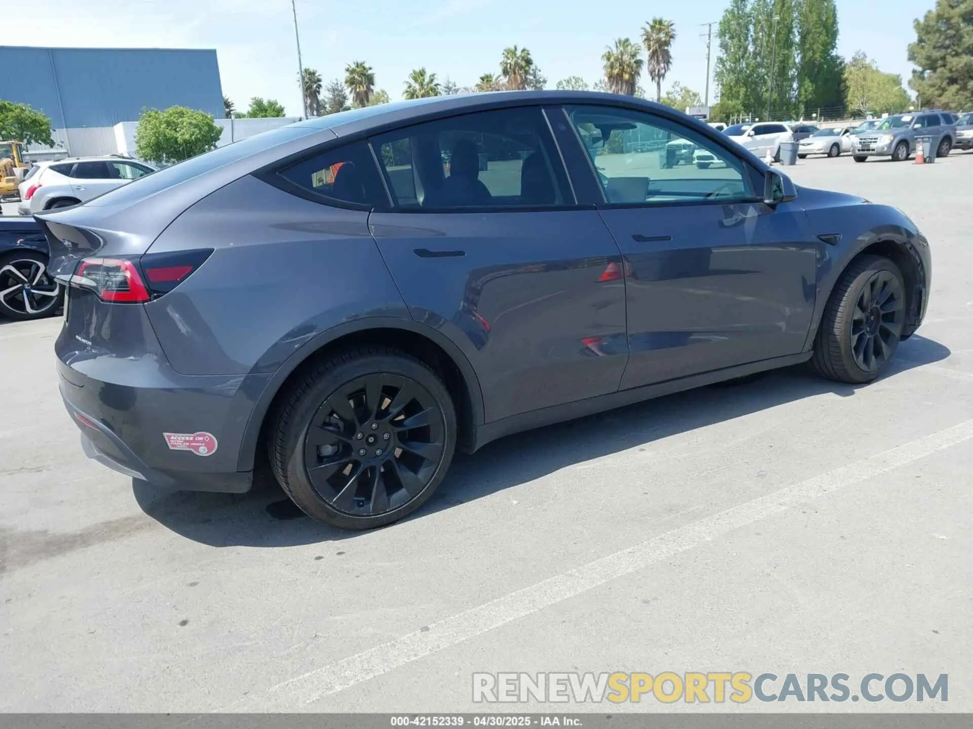 4 Фотография поврежденного автомобиля 7SAYGDEE3NF422205 TESLA MODEL Y 2022