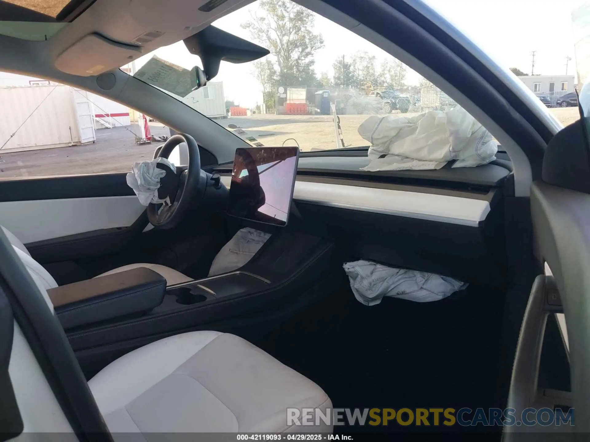 5 Фотография поврежденного автомобиля 7SAYGDEE3NF426030 TESLA MODEL Y 2022
