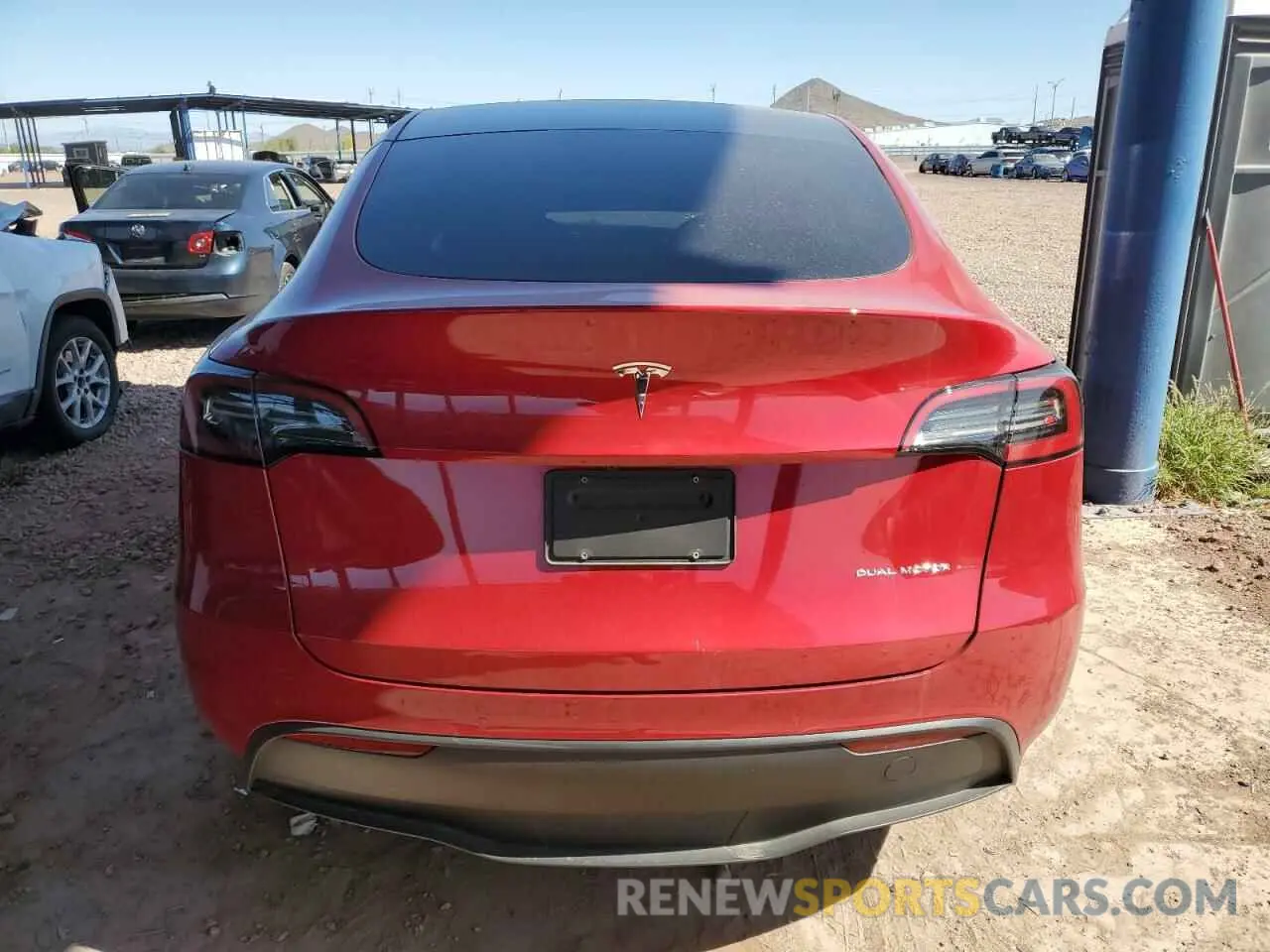 6 Photograph of a damaged car 7SAYGDEE3NF436119 TESLA MODEL Y 2022