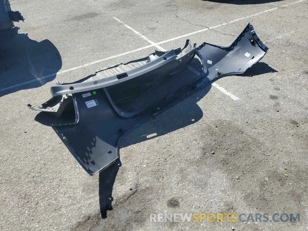 13 Photograph of a damaged car 7SAYGDEE3NF507044 TESLA MODEL Y 2022