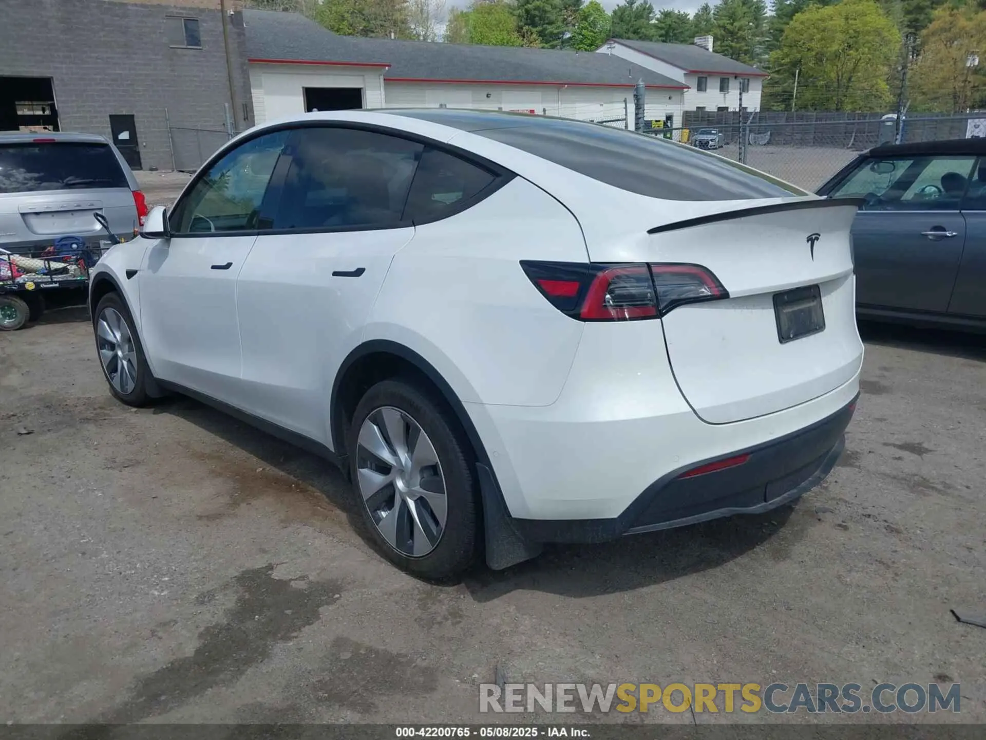 3 Photograph of a damaged car 7SAYGDEE3NF533773 TESLA MODEL Y 2022