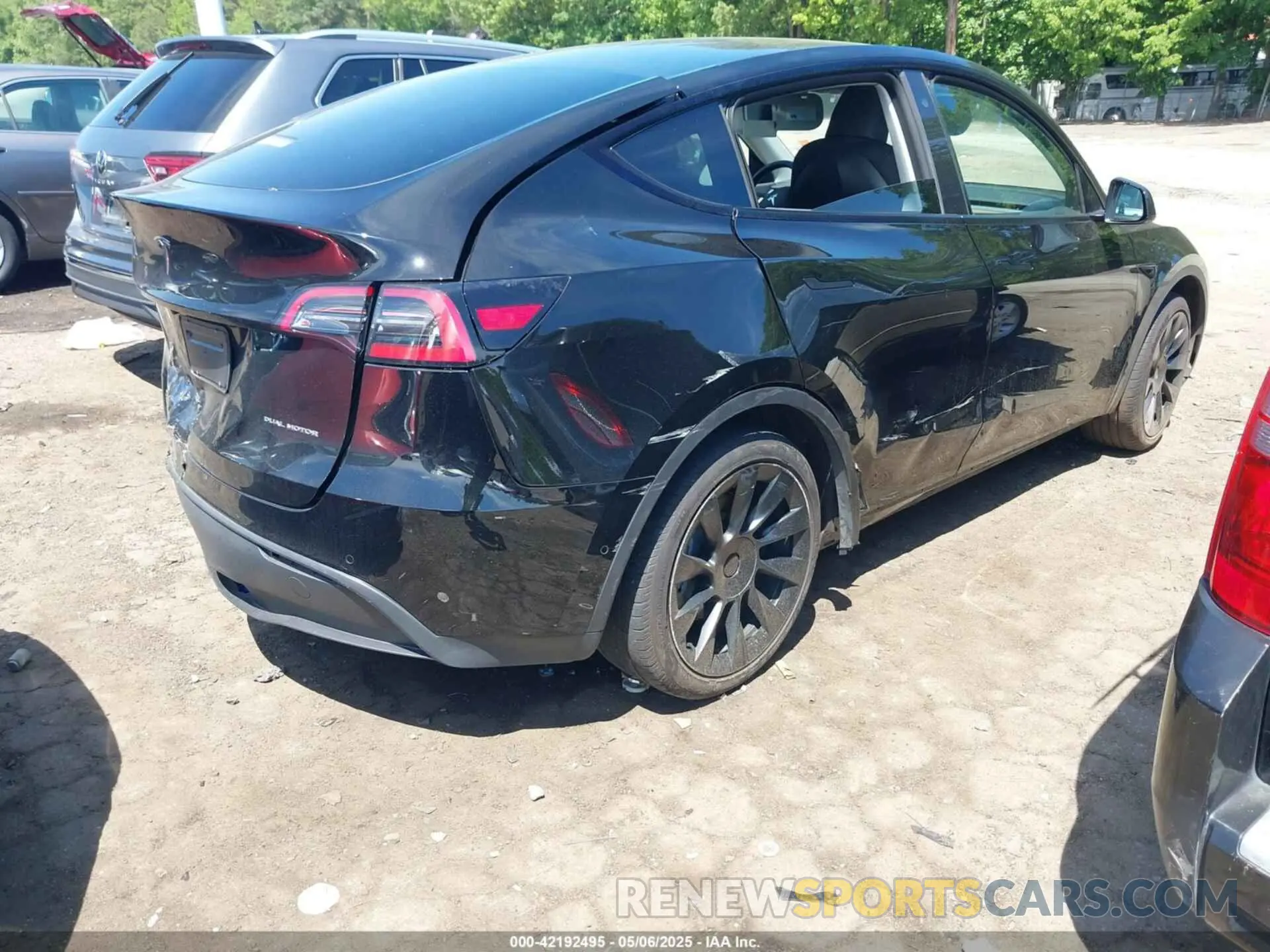 4 Фотография поврежденного автомобиля 7SAYGDEE4NA006645 TESLA MODEL Y 2022