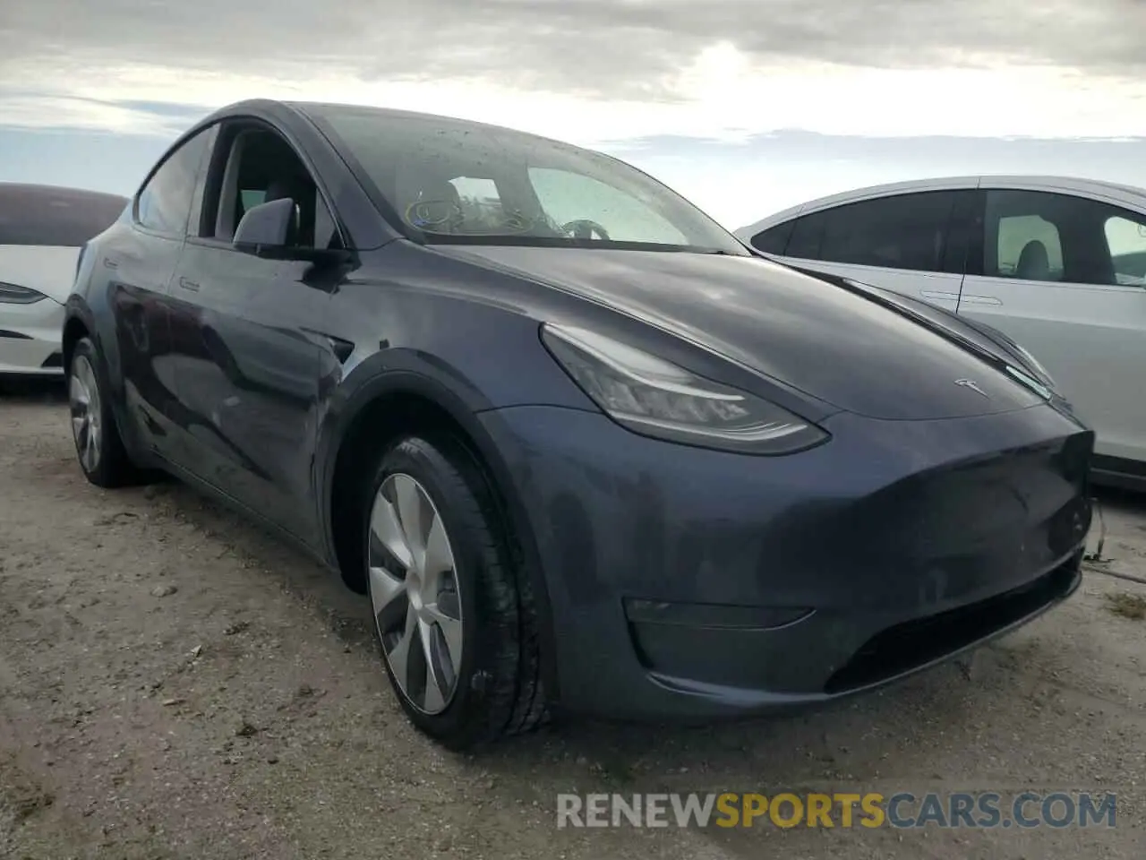 4 Photograph of a damaged car 7SAYGDEE4NA008315 TESLA MODEL Y 2022