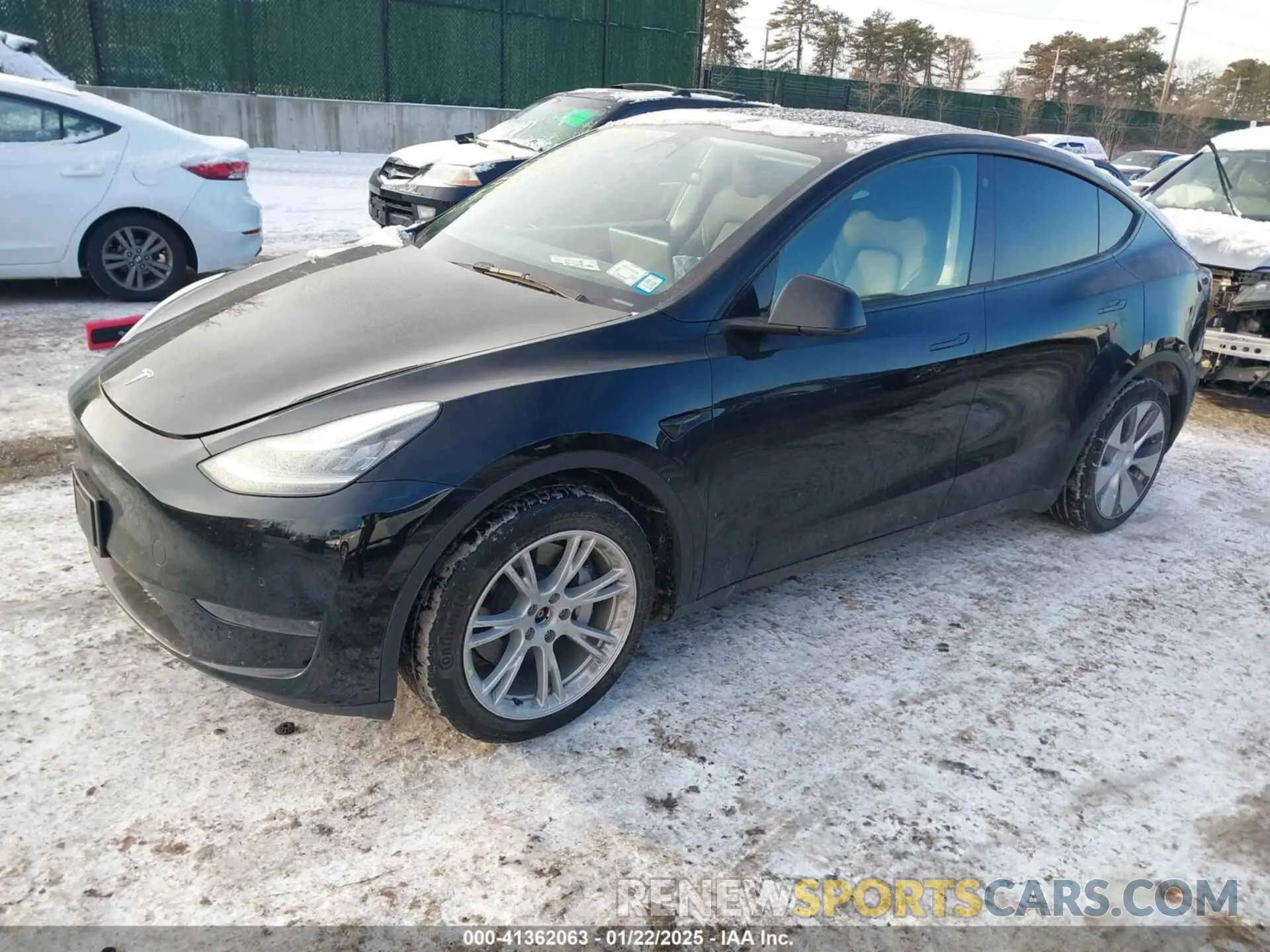2 Photograph of a damaged car 7SAYGDEE4NA008363 TESLA MODEL Y 2022