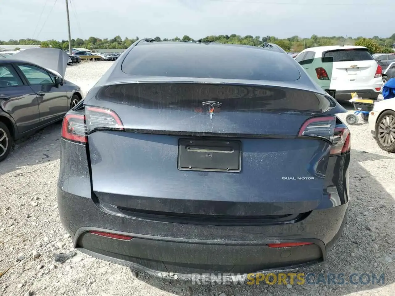6 Photograph of a damaged car 7SAYGDEE4NA019623 TESLA MODEL Y 2022